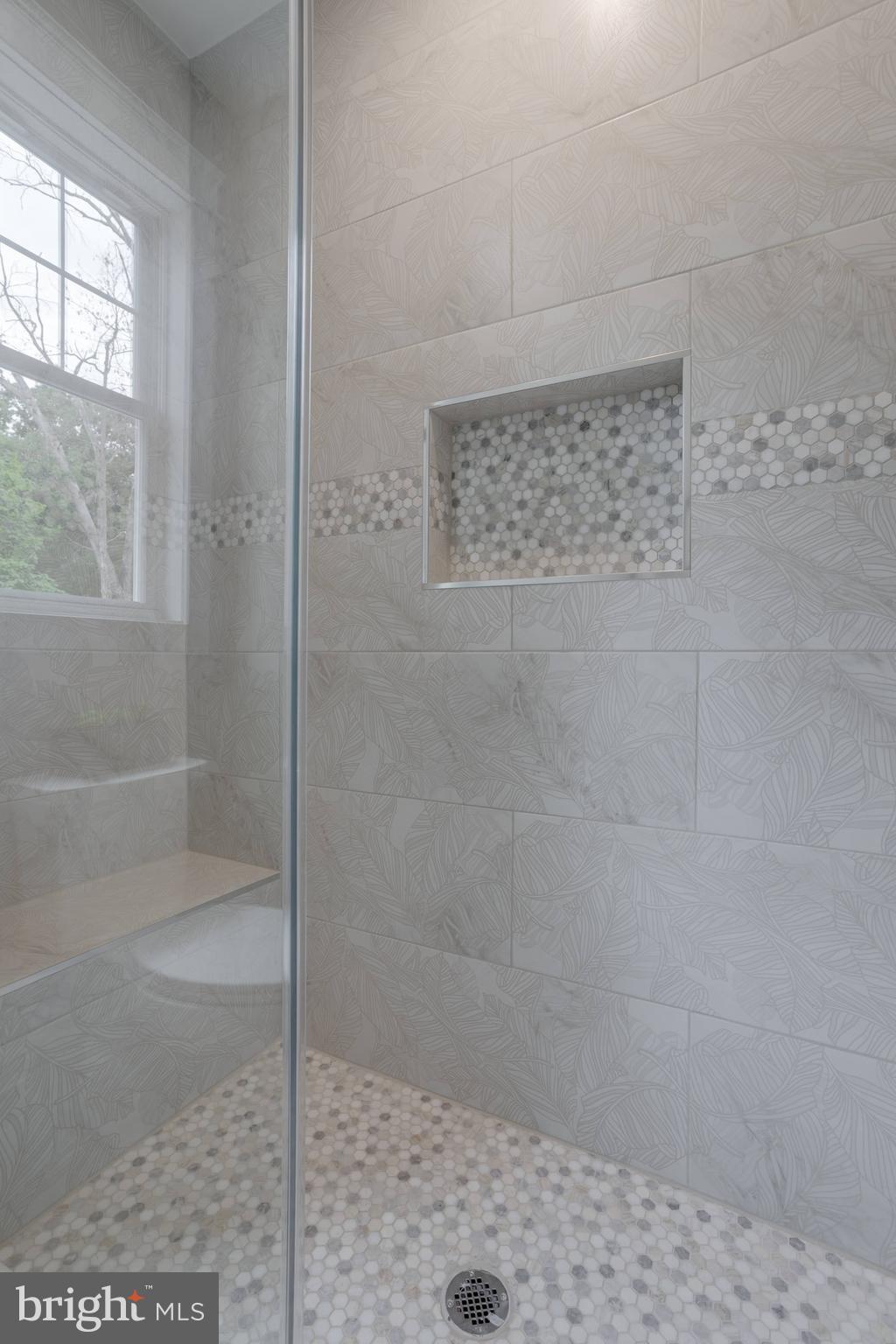 WOODS OF ILDA - Residential