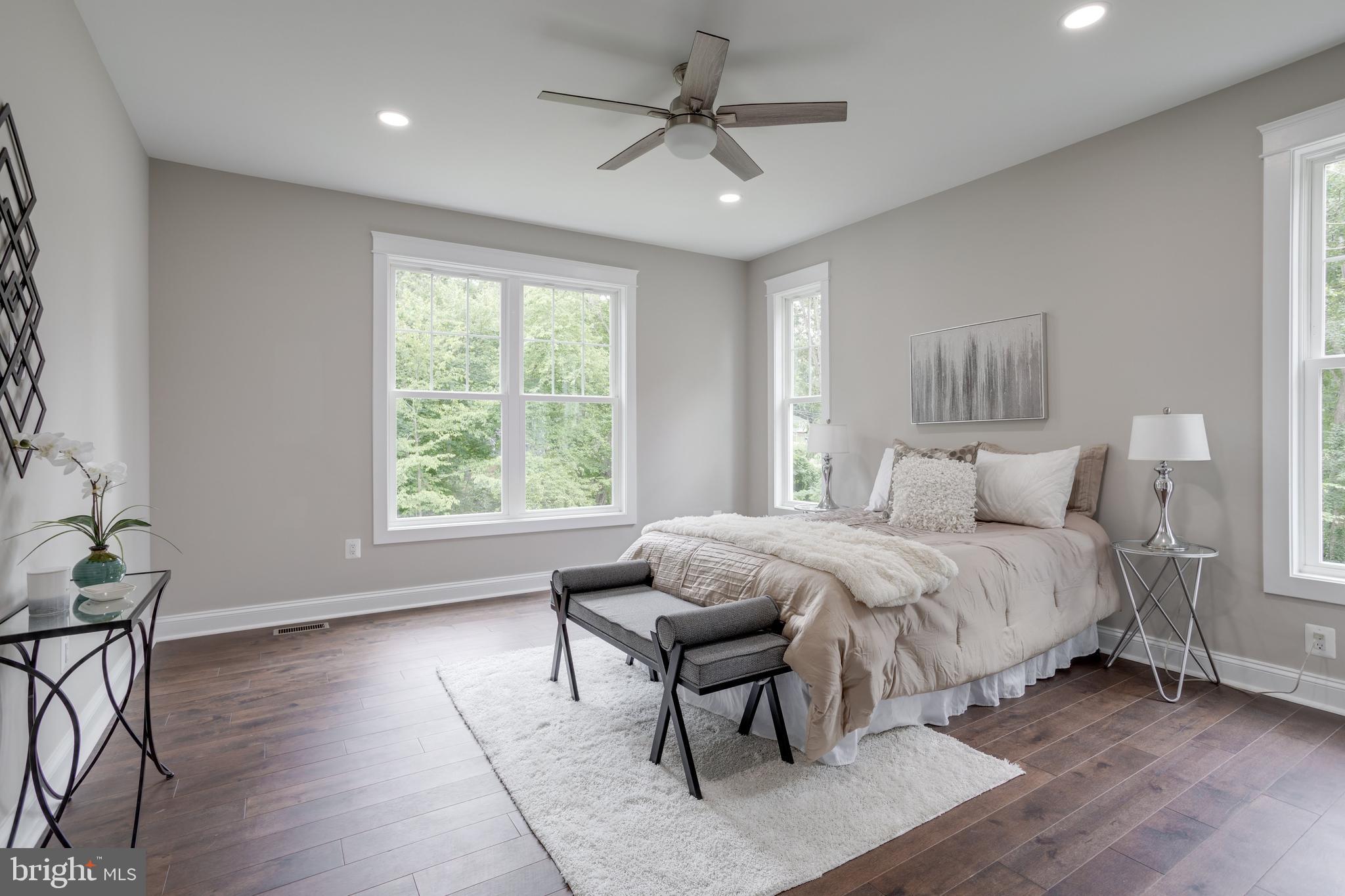 WOODS OF ILDA - Residential