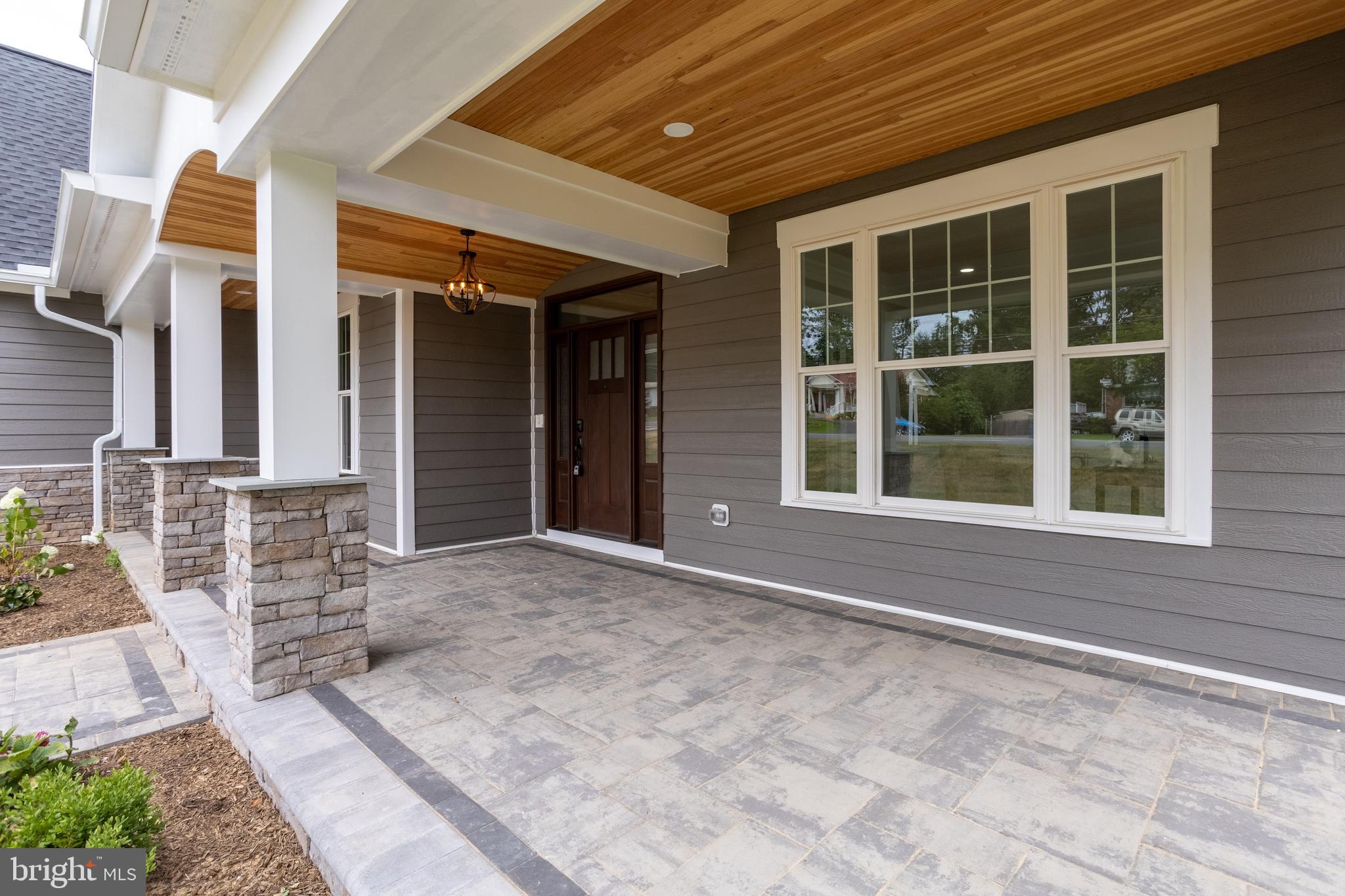 WOODS OF ILDA - Residential