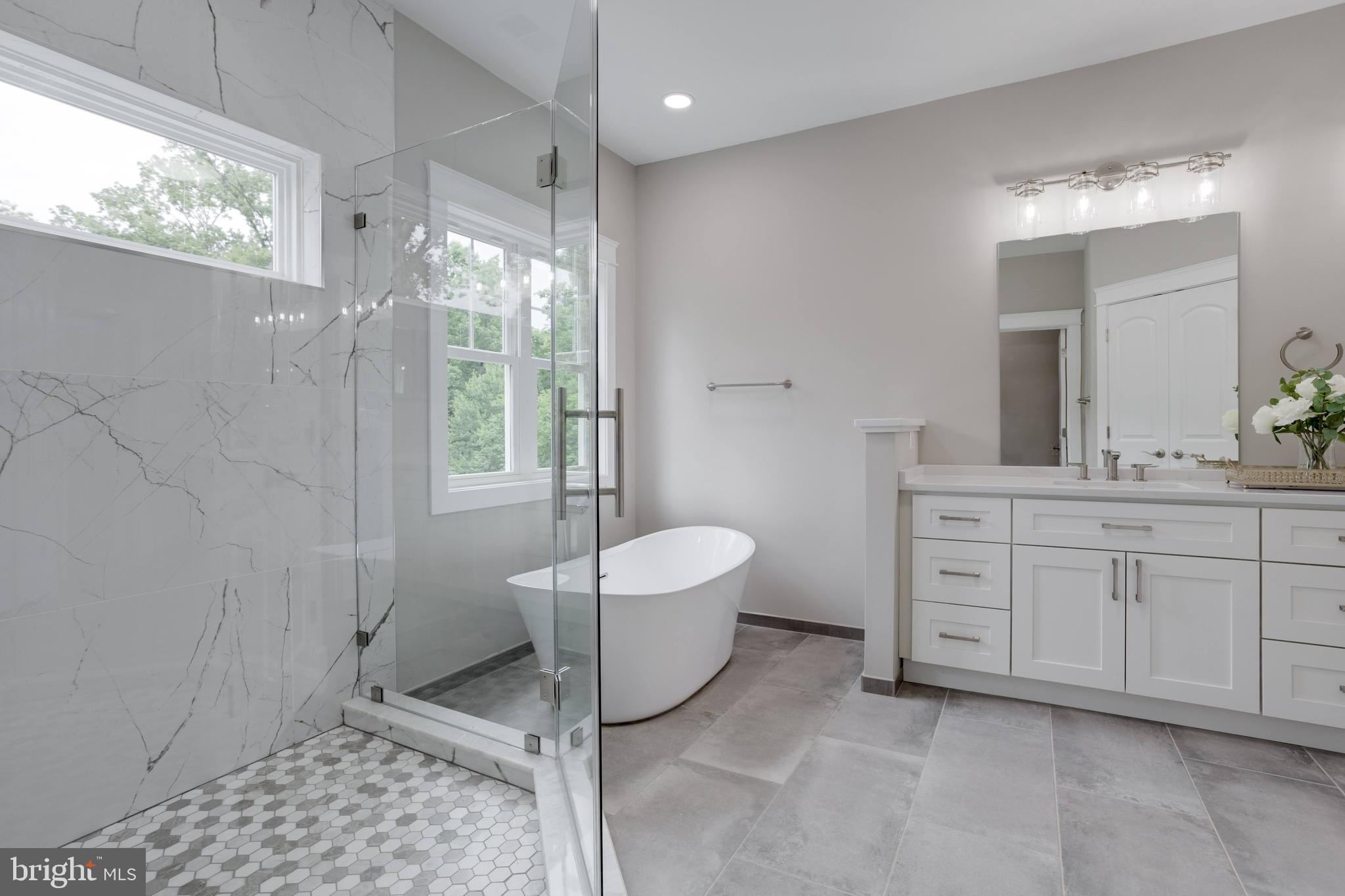 WOODS OF ILDA - Residential