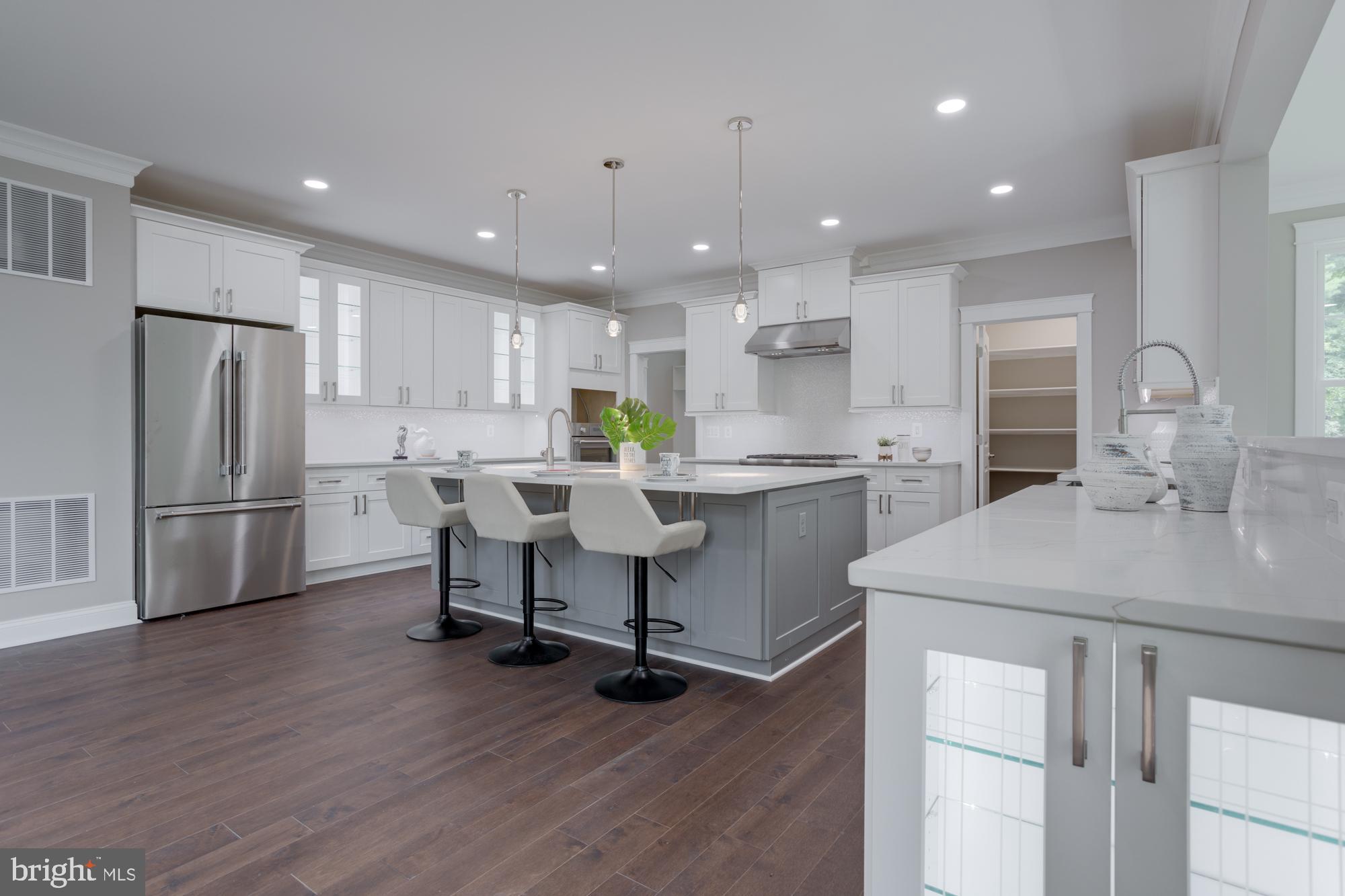 WOODS OF ILDA - Residential