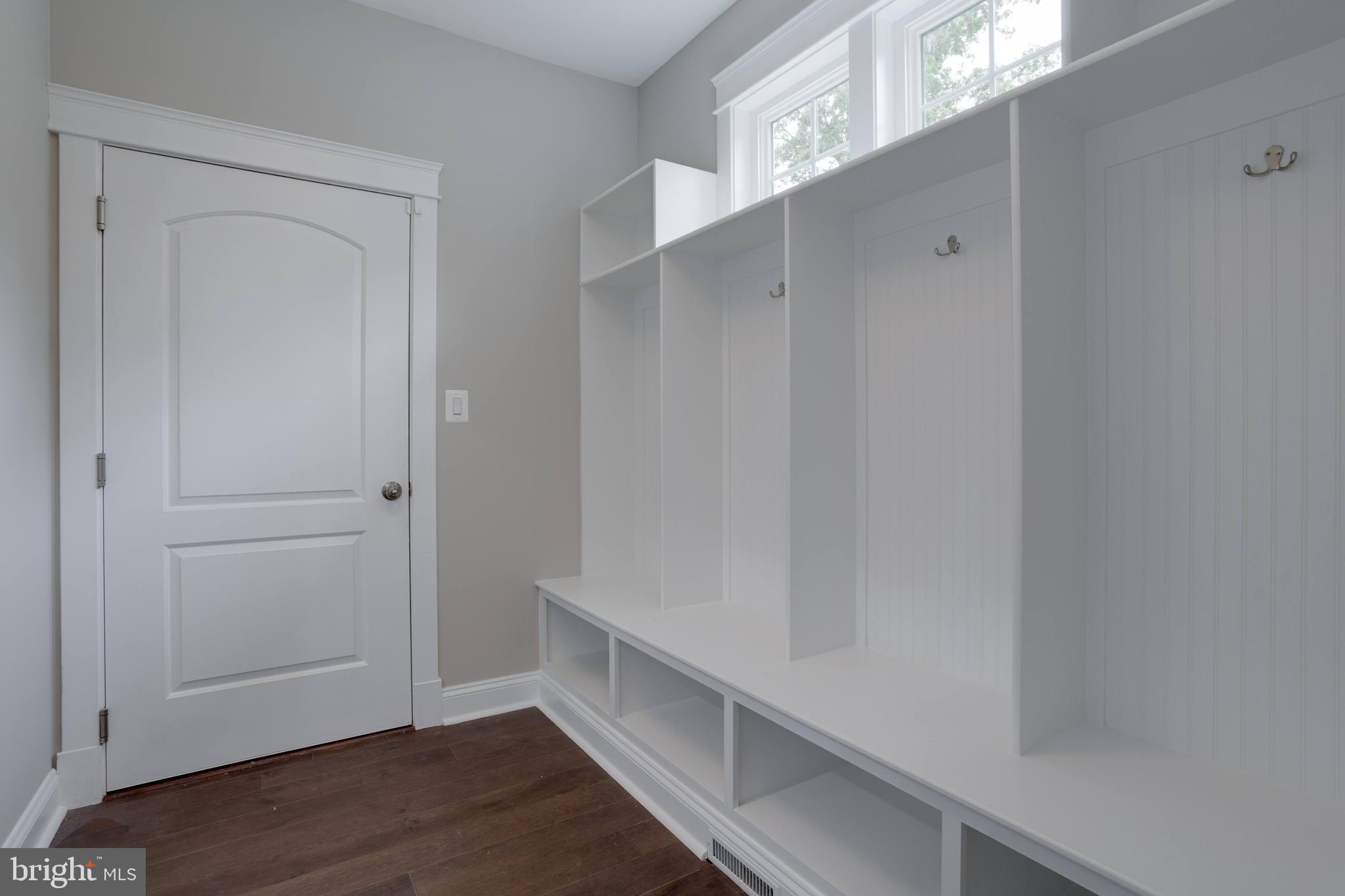 WOODS OF ILDA - Residential