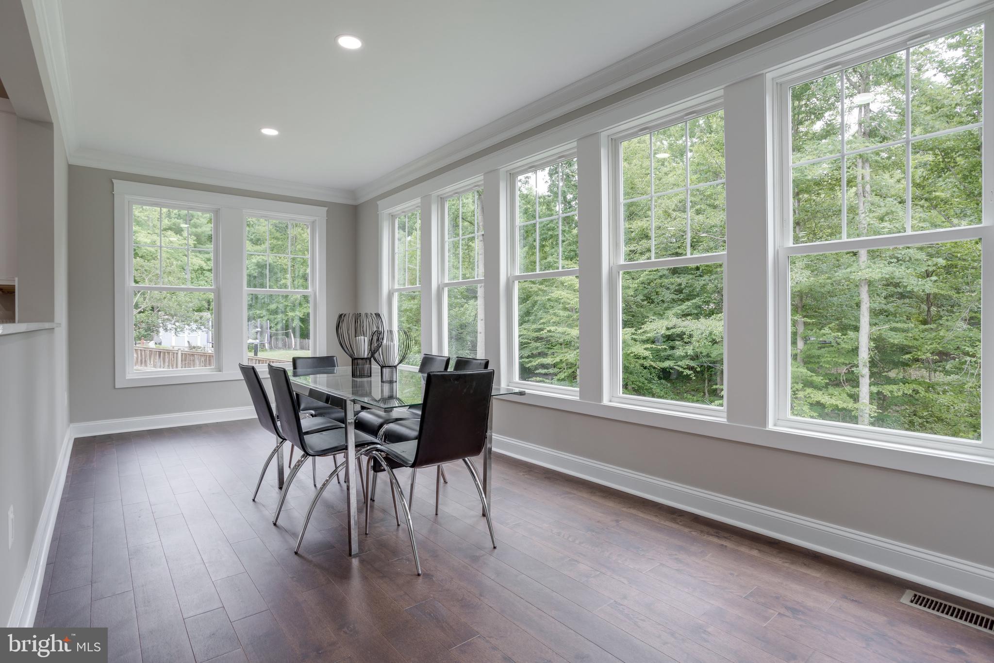 WOODS OF ILDA - Residential