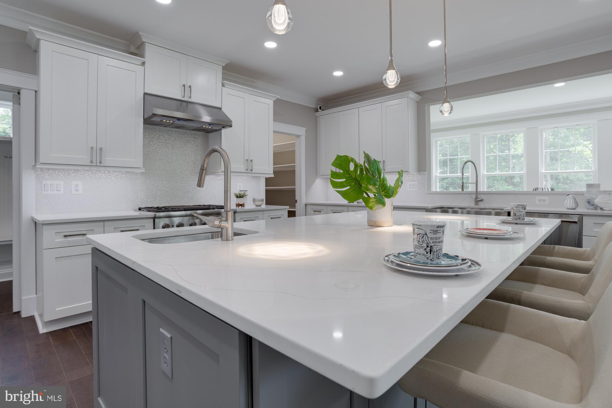 WOODS OF ILDA - Residential