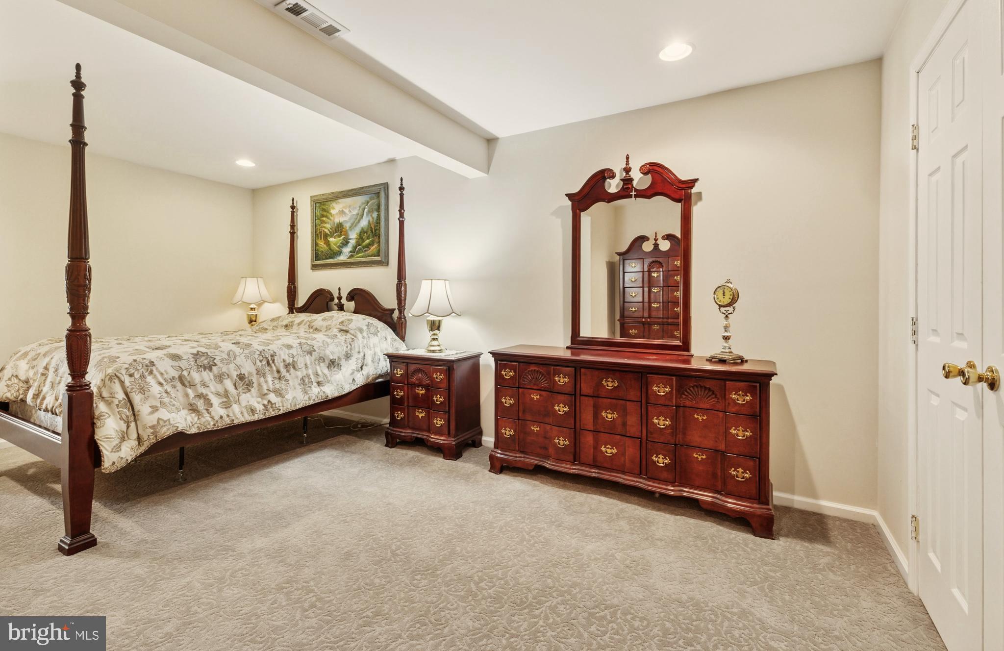 HERITAGE HUNT - Residential