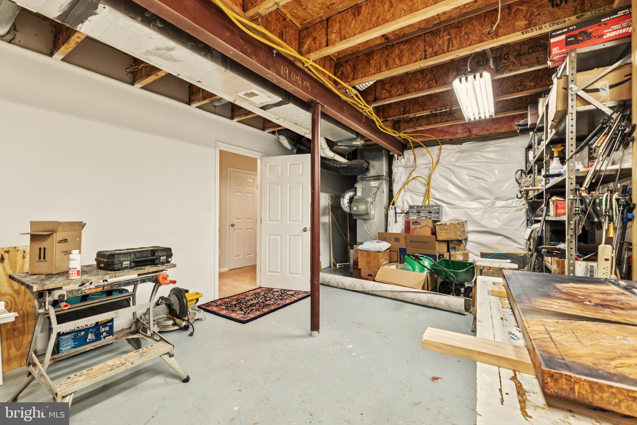 HERITAGE HUNT - Residential