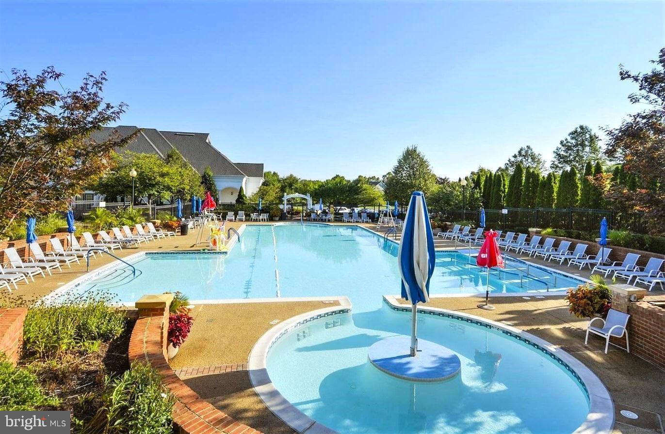 HERITAGE HUNT - Residential