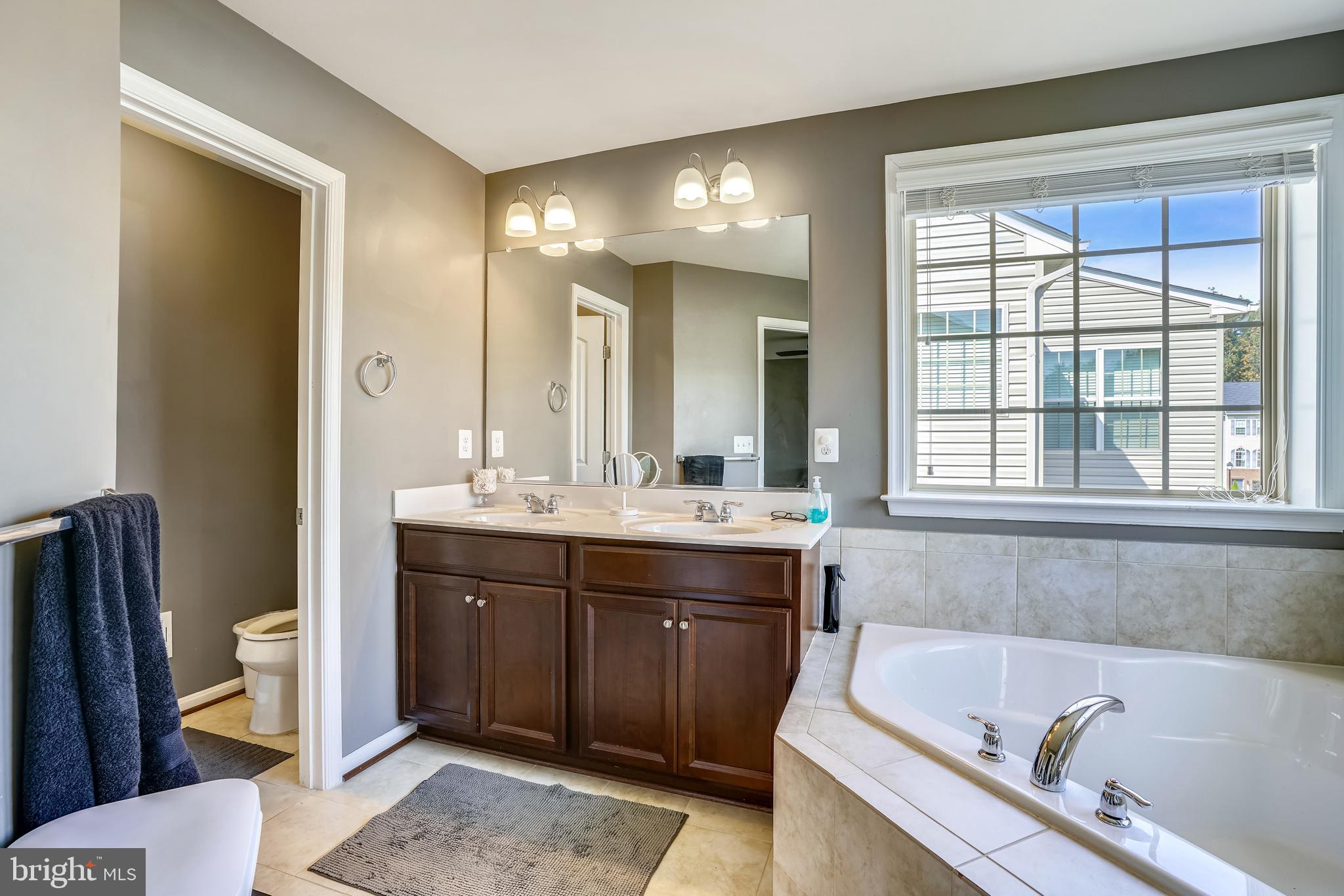 CANTERBURY VILLAGE - Residential