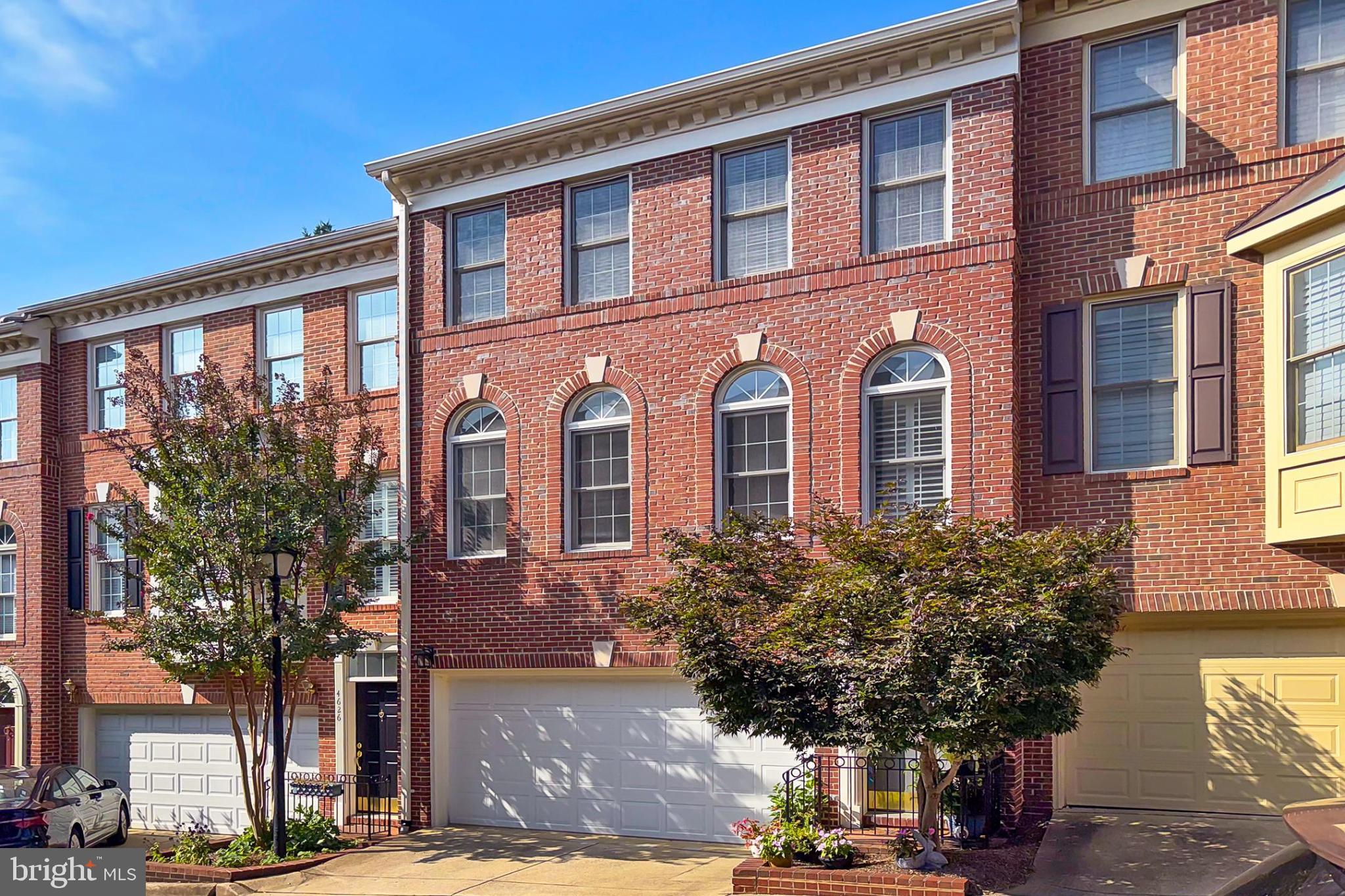 4628 KNIGHT PLACE