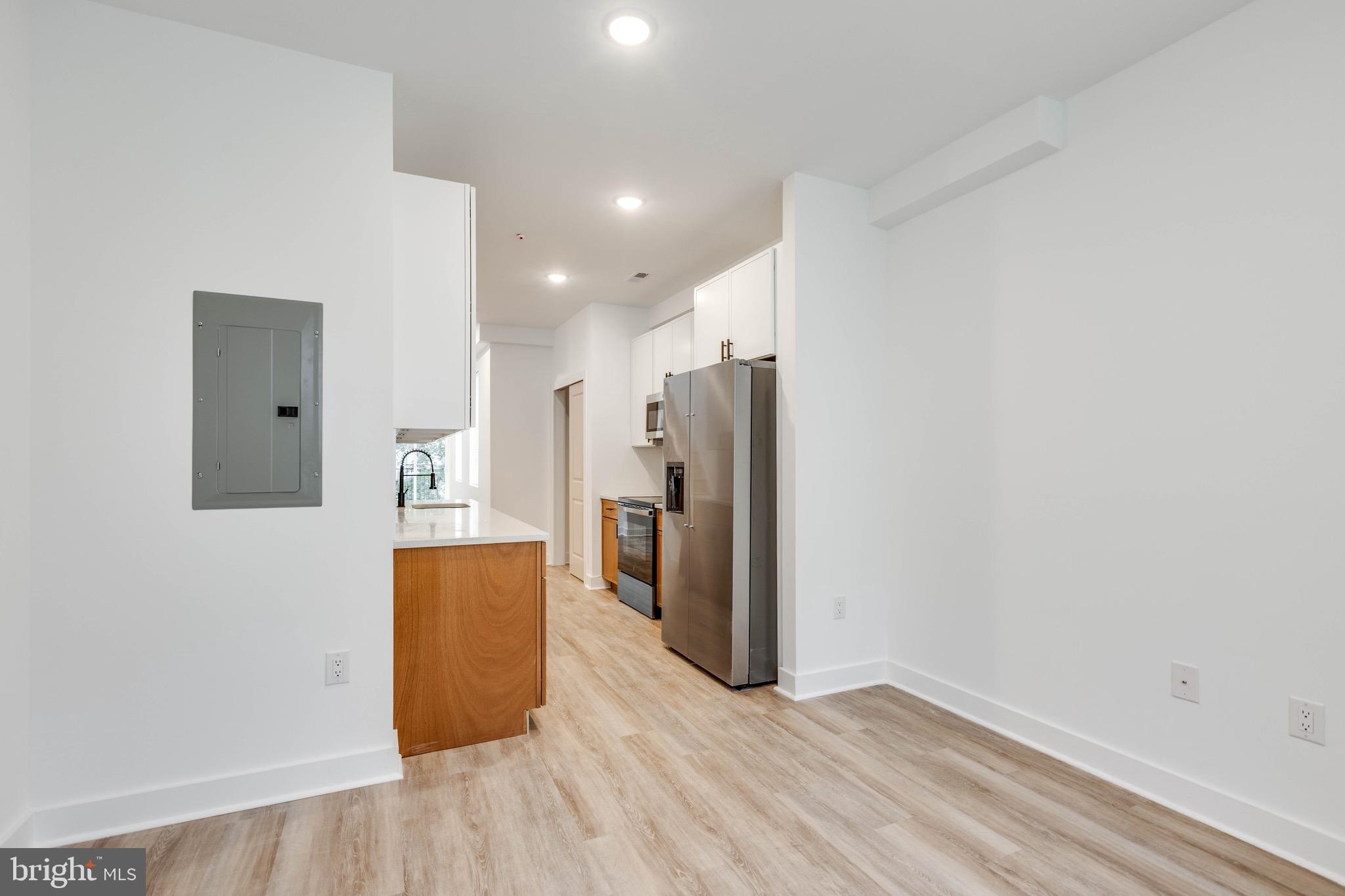 NORRIS SQUARE - Residential Lease