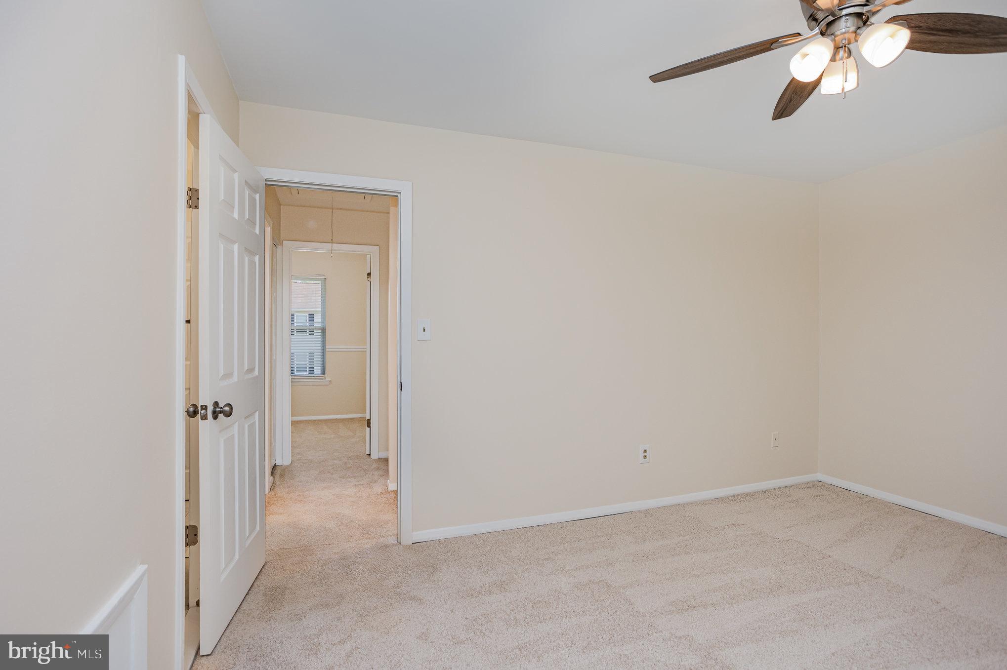 WOODSDALE MANOR - Residential