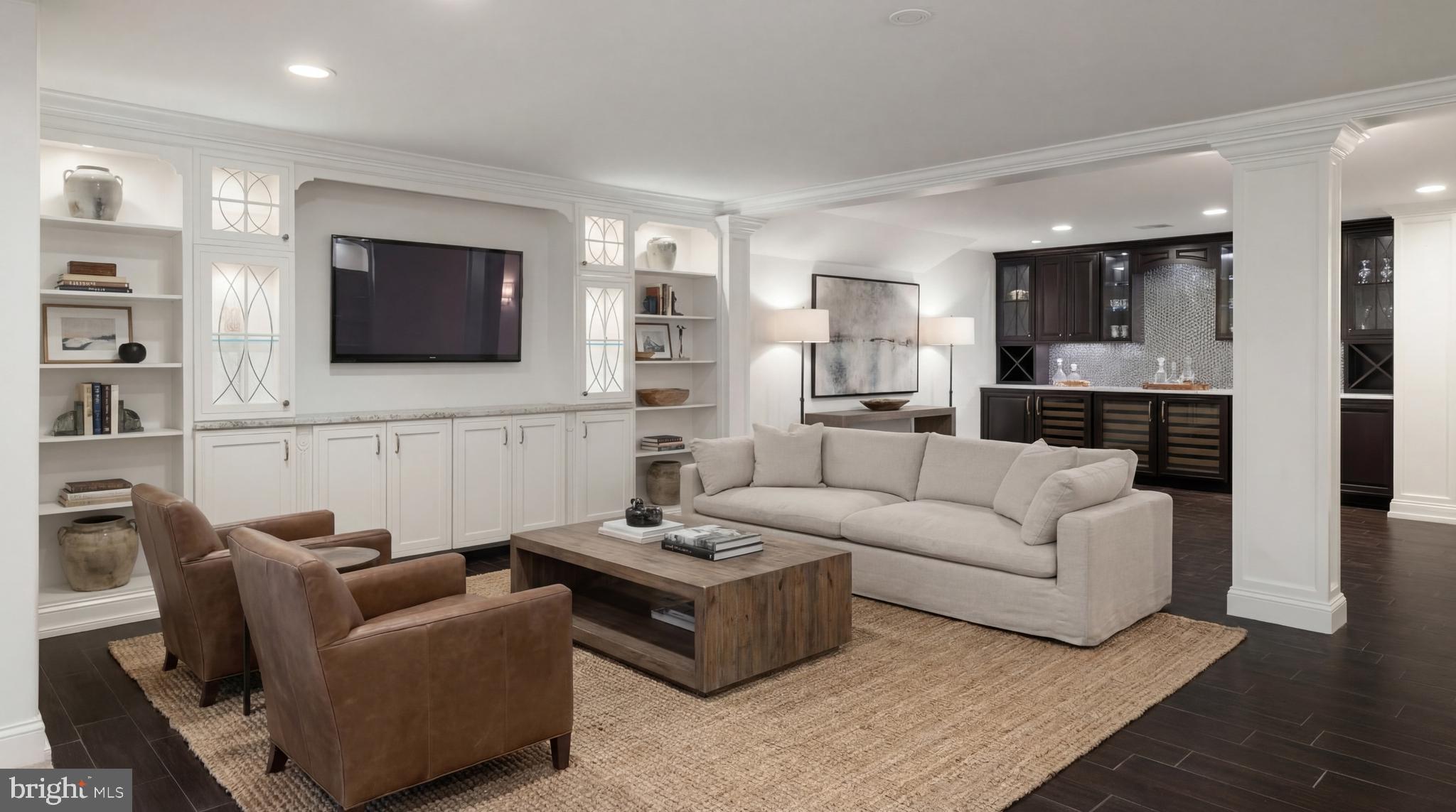 POTOMAC OUTSIDE - Residential