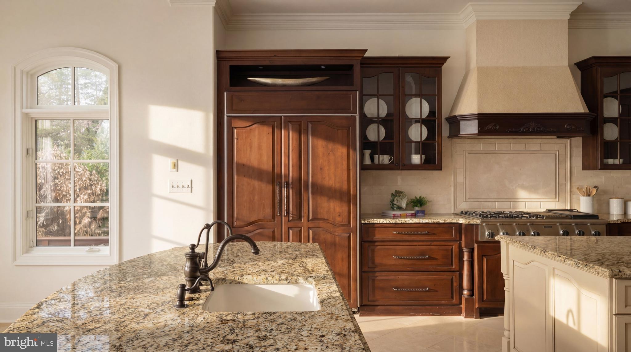POTOMAC OUTSIDE - Residential