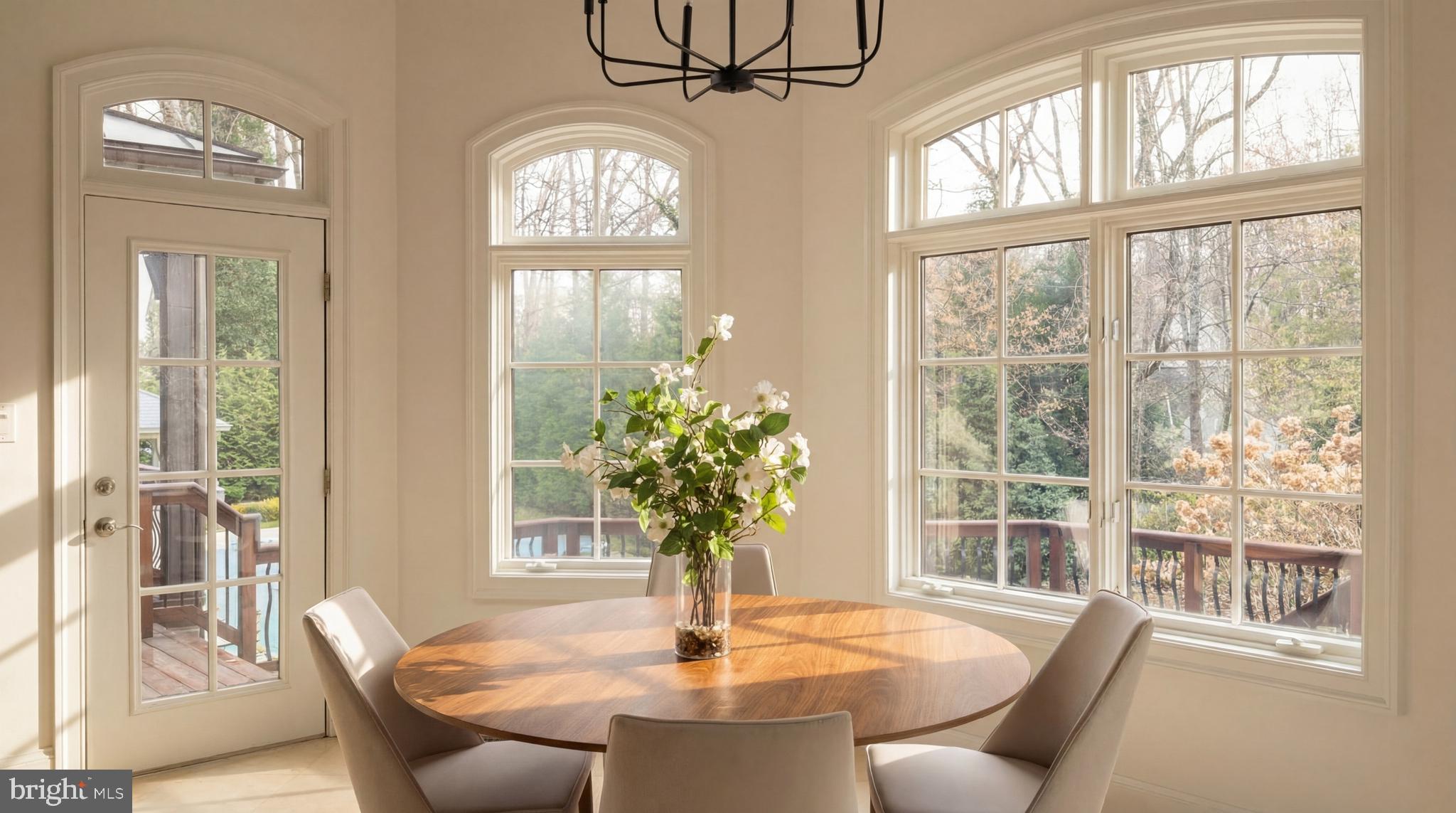 POTOMAC OUTSIDE - Residential
