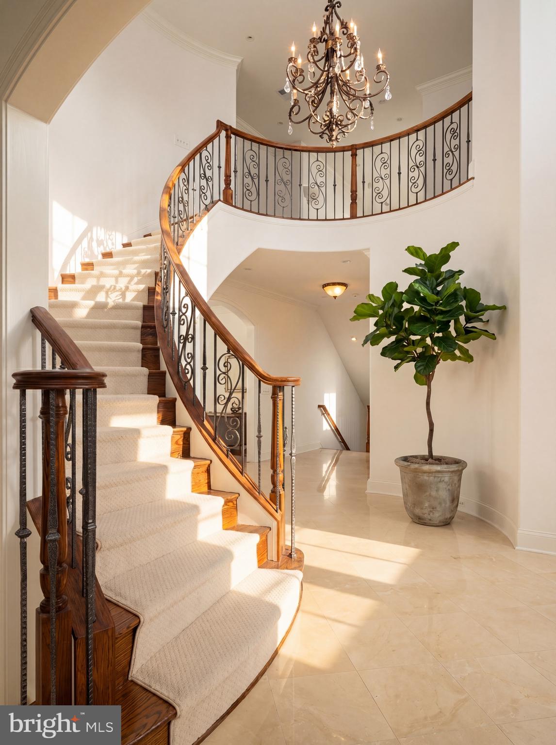 POTOMAC OUTSIDE - Residential