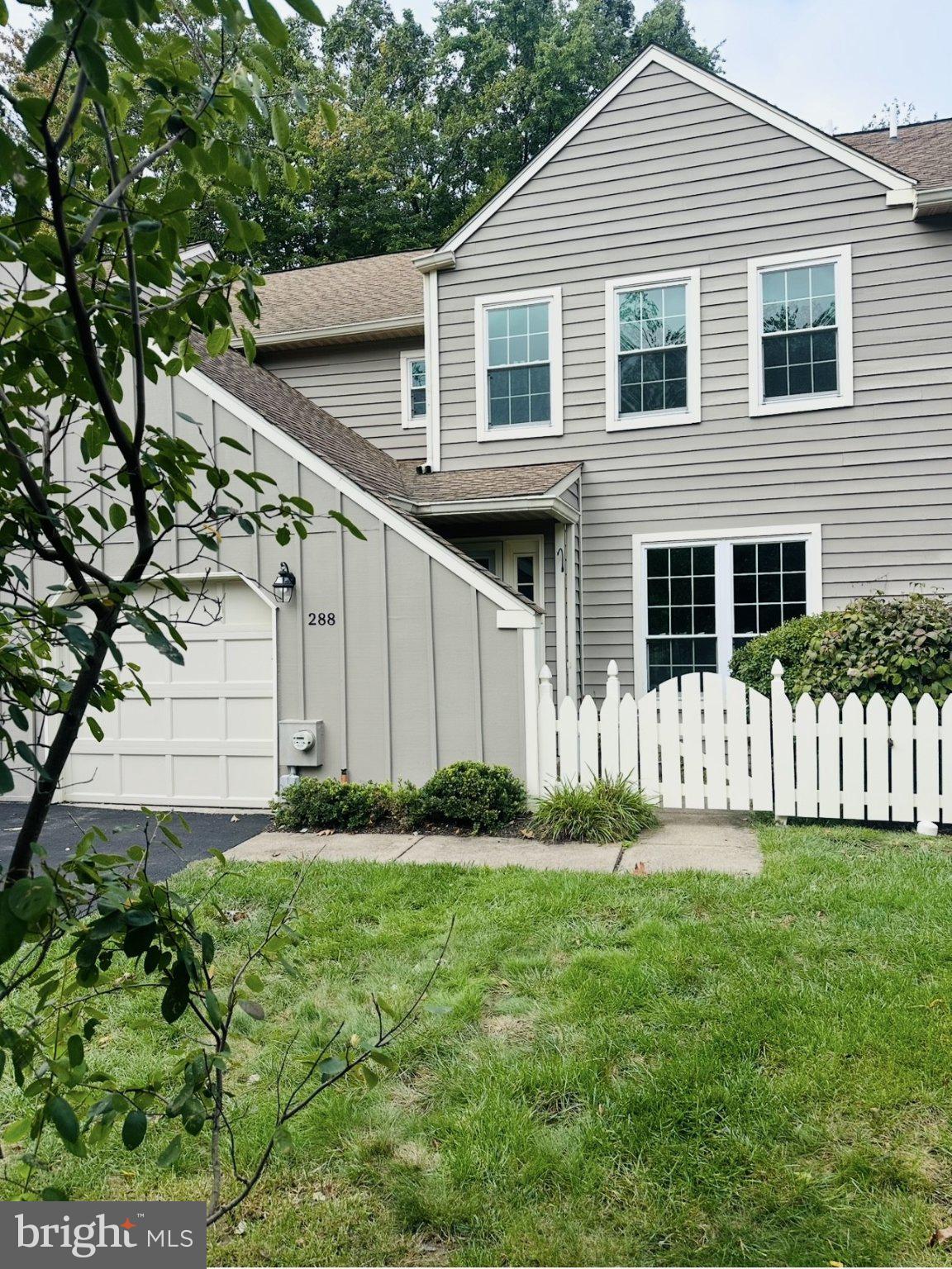 288 TULIP TREE COURT