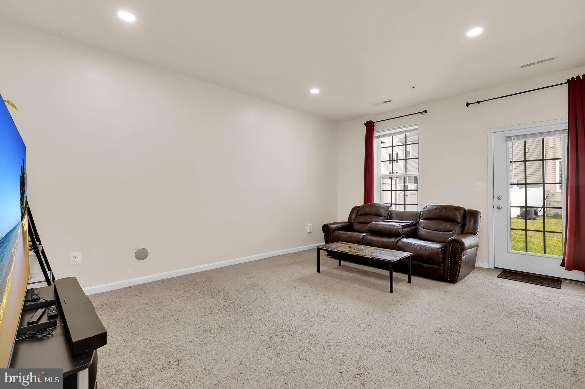 BALLARD GREEN - Residential