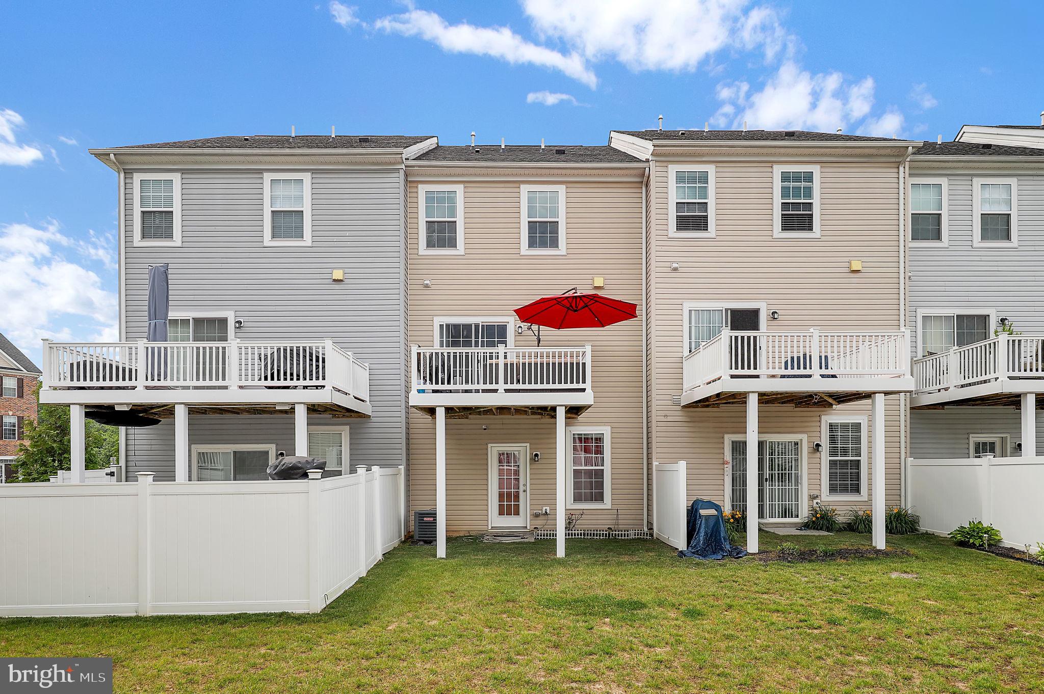 BALLARD GREEN - Residential