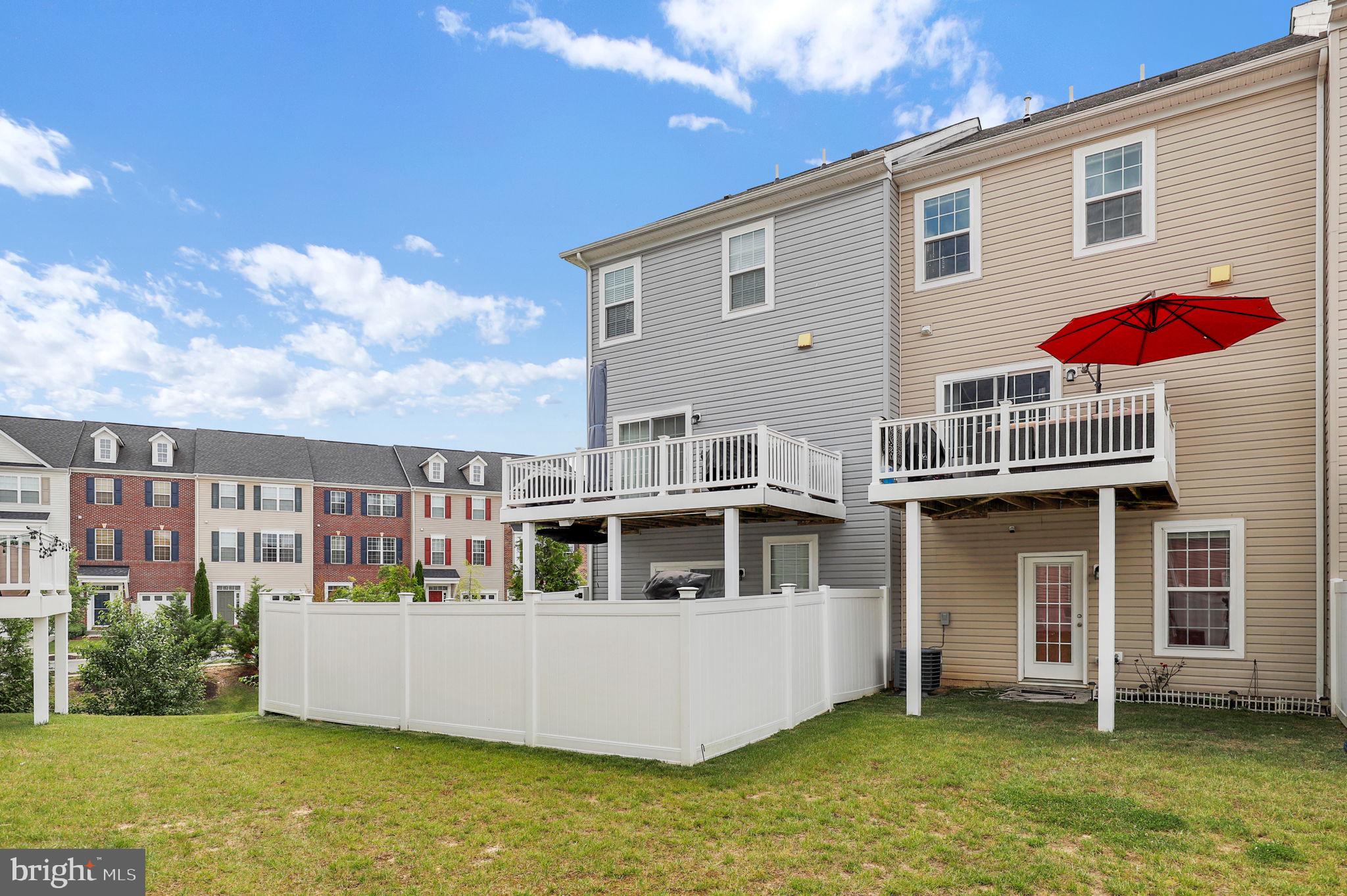 BALLARD GREEN - Residential