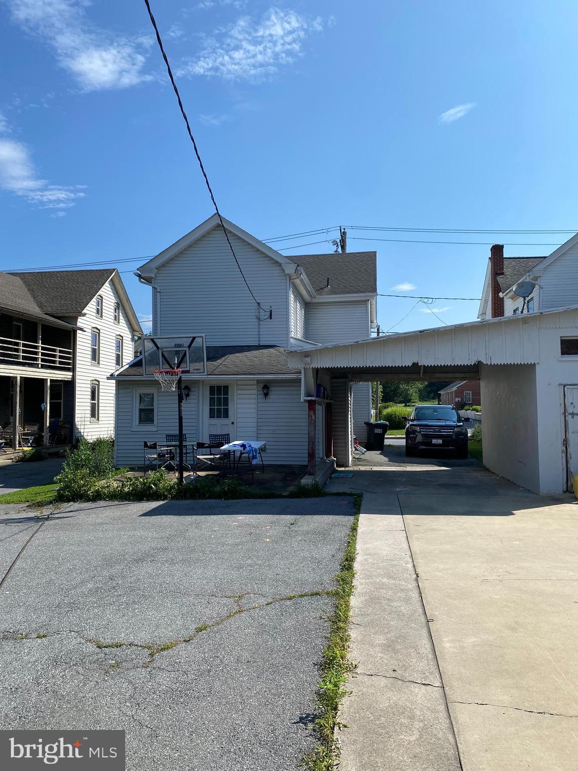 REAMSTOWN - Residential Income