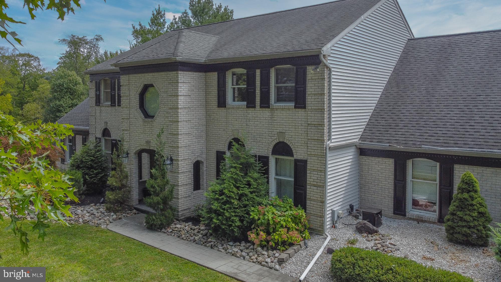 HIGHSPIRE - Residential