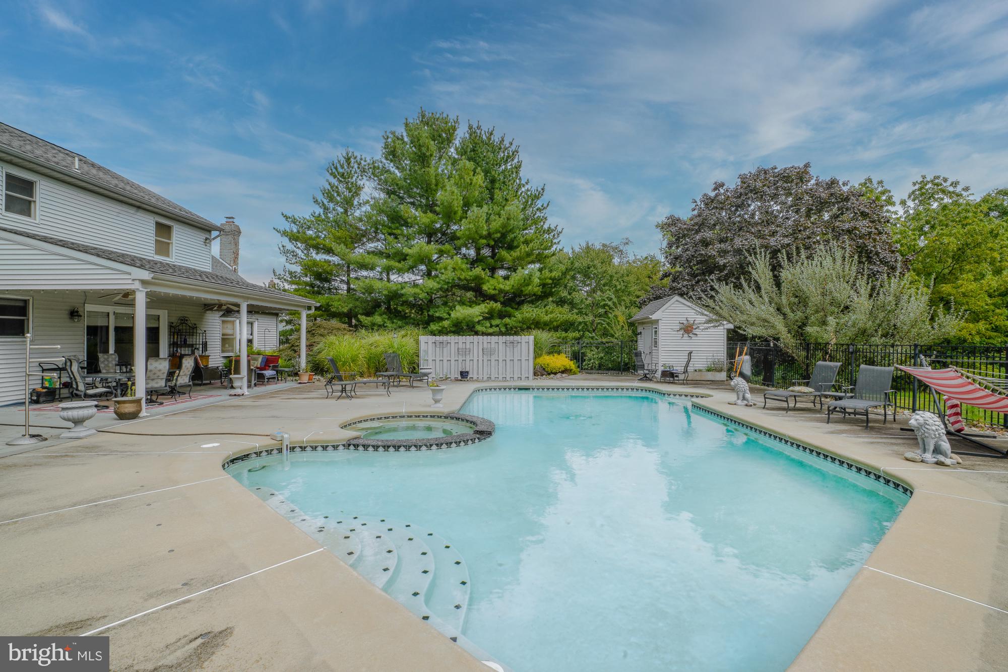 HIGHSPIRE - Residential