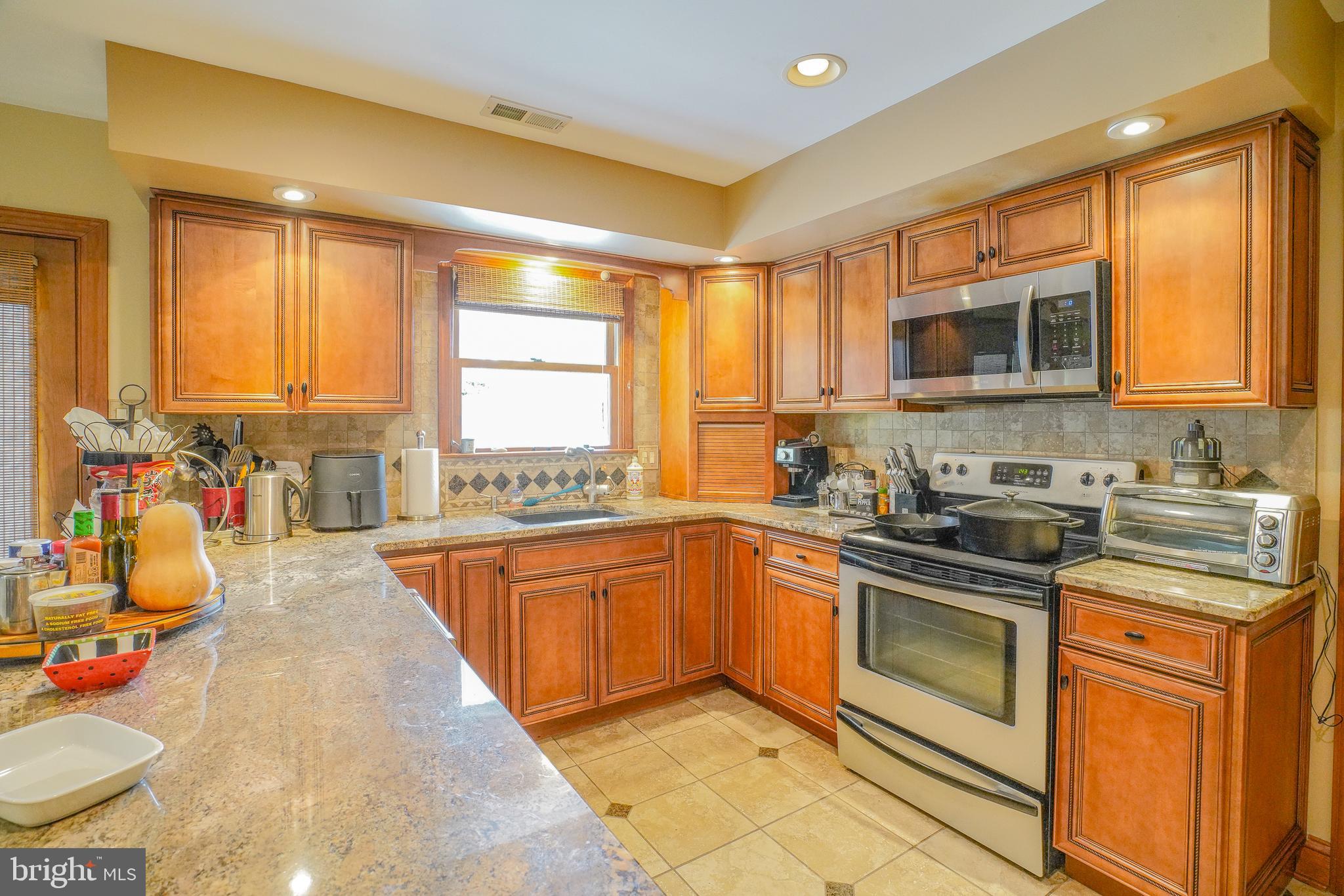 HIGHSPIRE - Residential