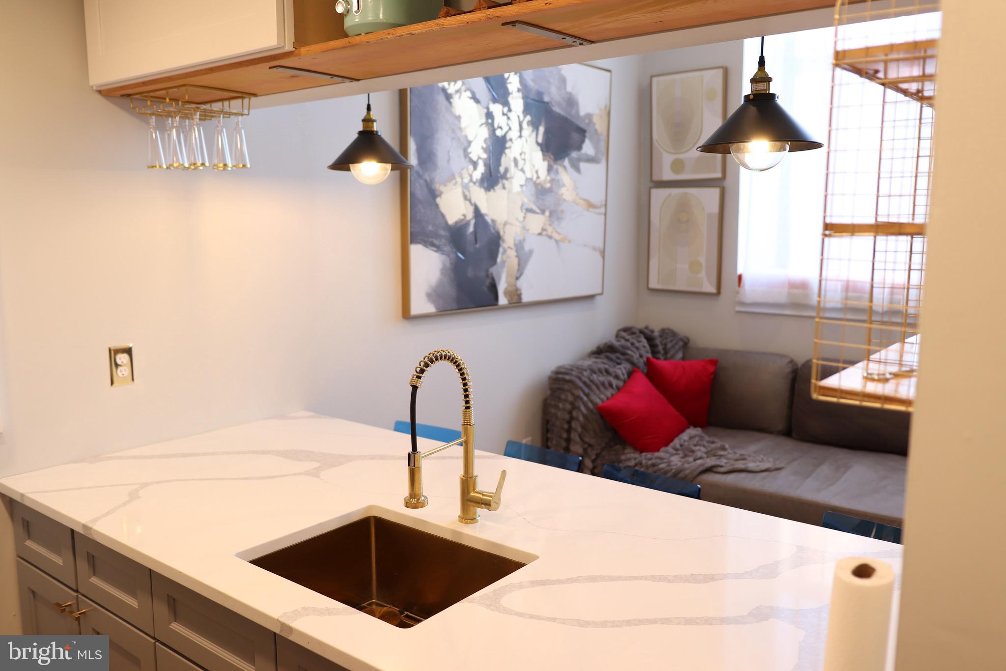 SPRING GARDEN - Residential