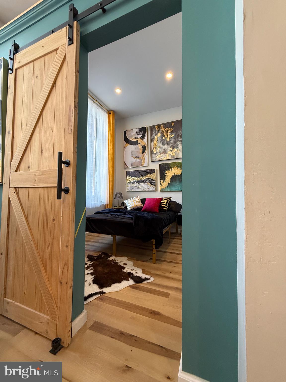 SPRING GARDEN - Residential