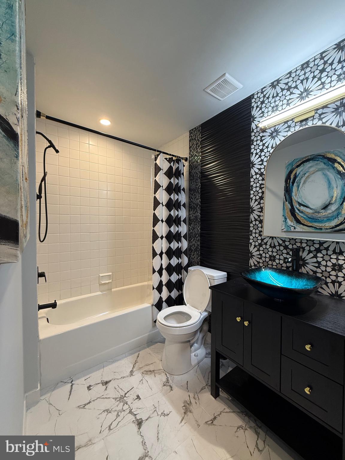 SPRING GARDEN - Residential