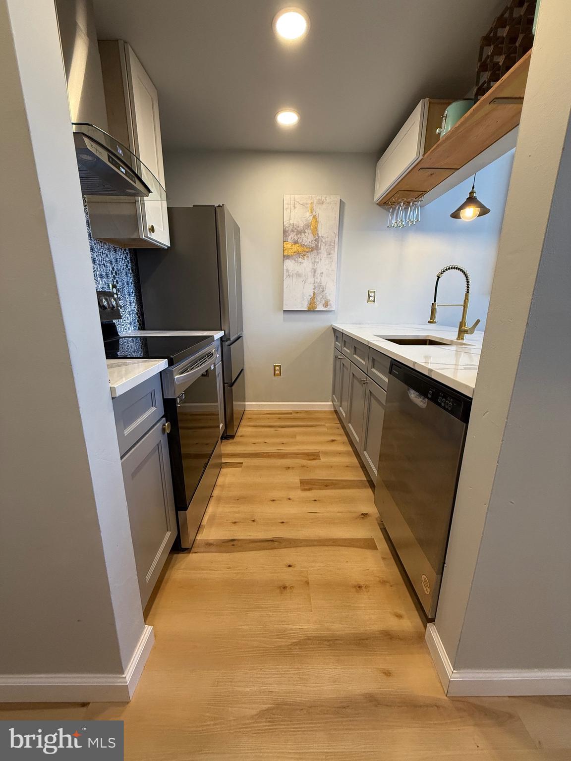 SPRING GARDEN - Residential