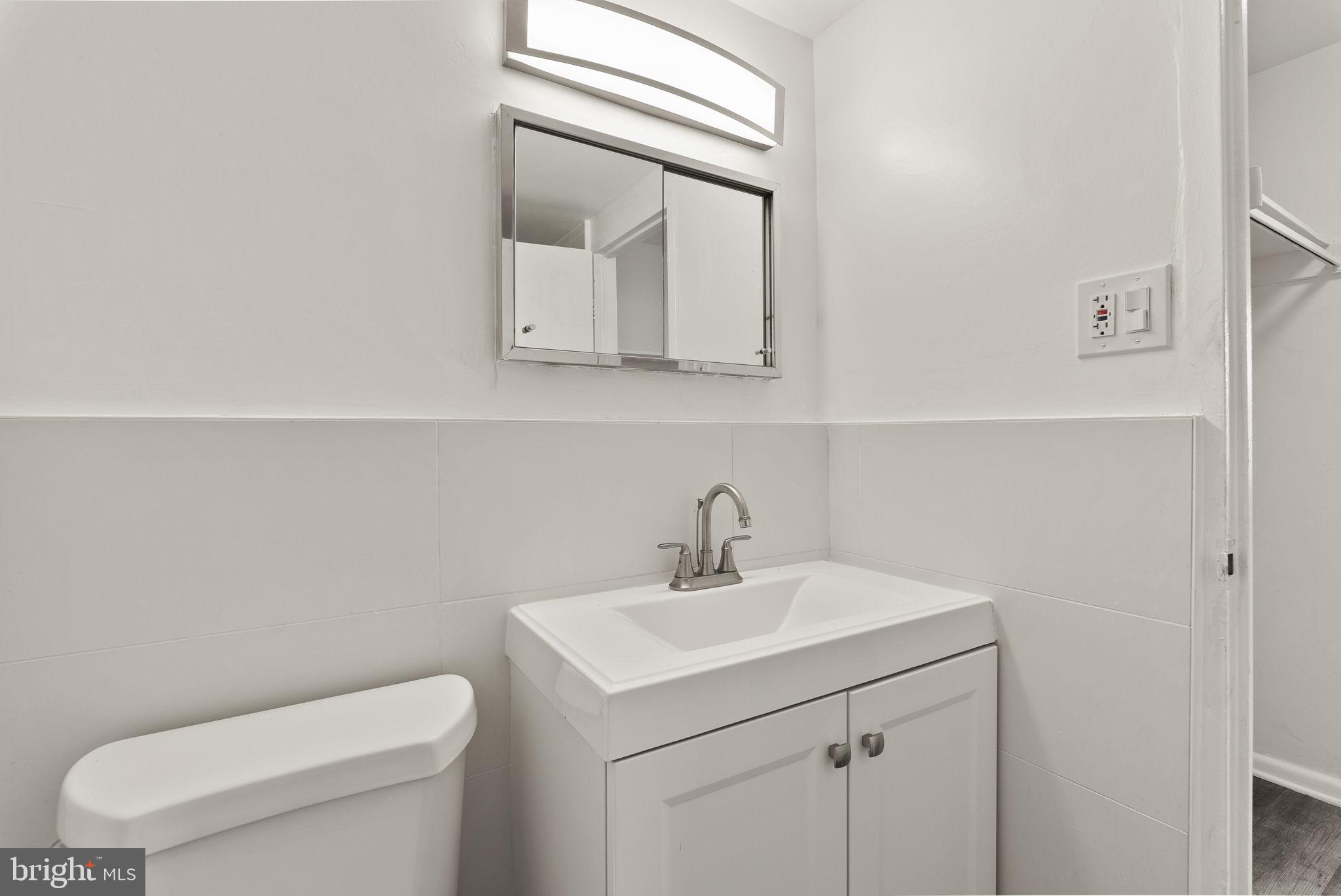 RIVER TOWERS - Residential