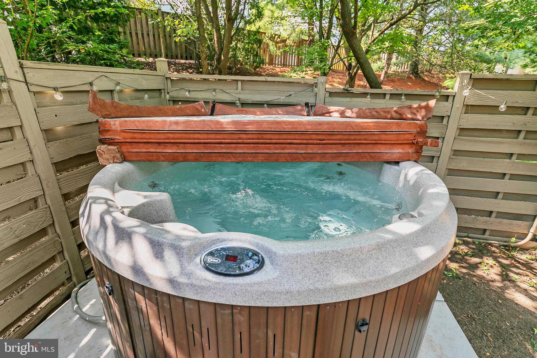 ASHBURN FARM - Residential Lease