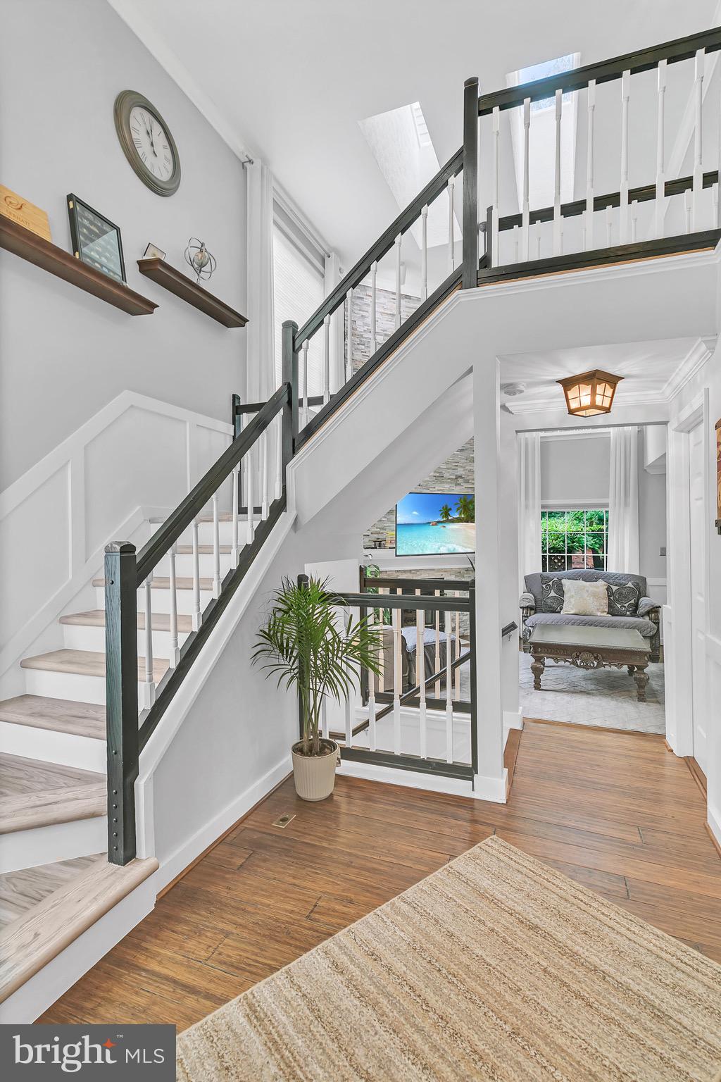 ASHBURN FARM - Residential Lease