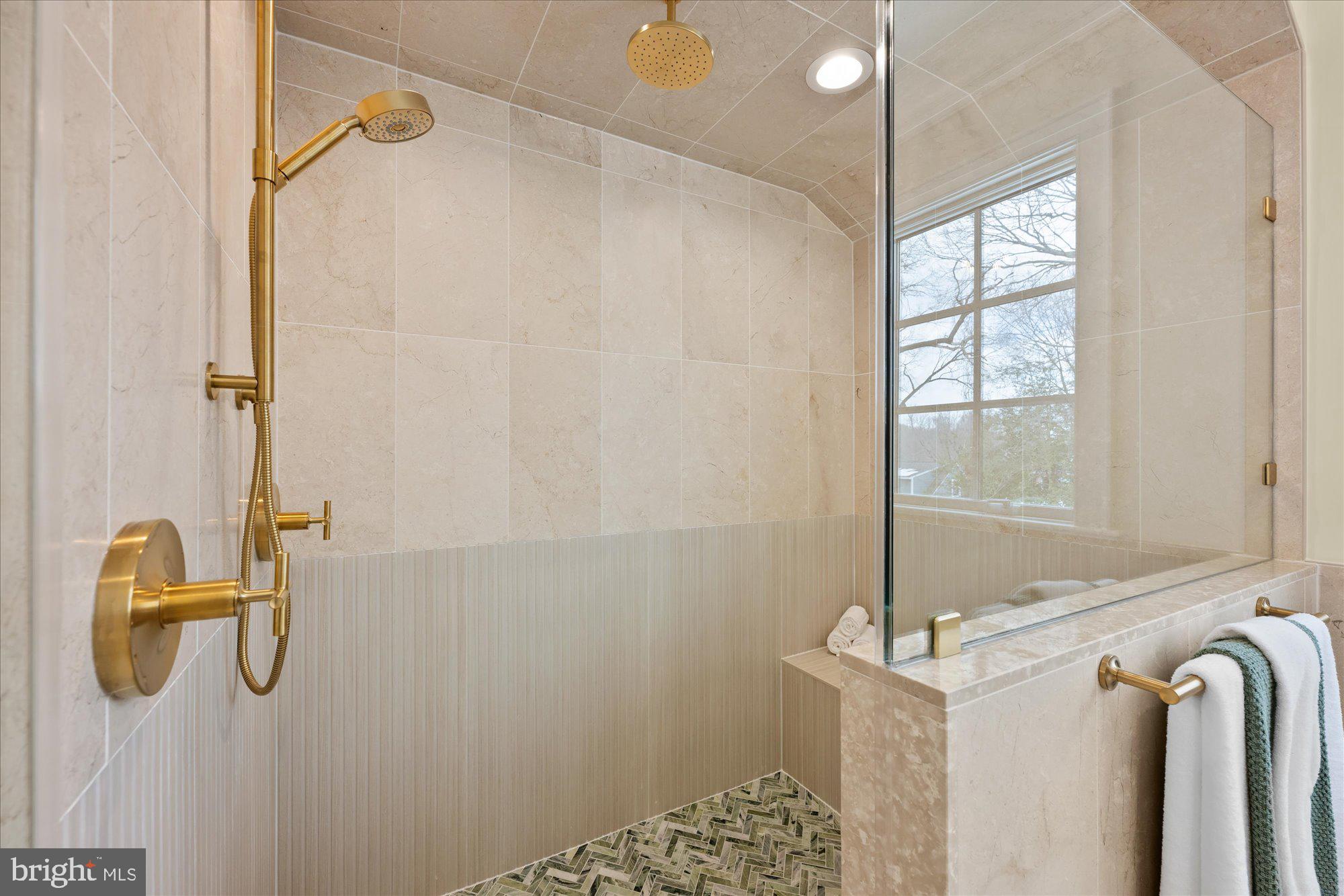 MONTOUR HEIGHTS - Residential