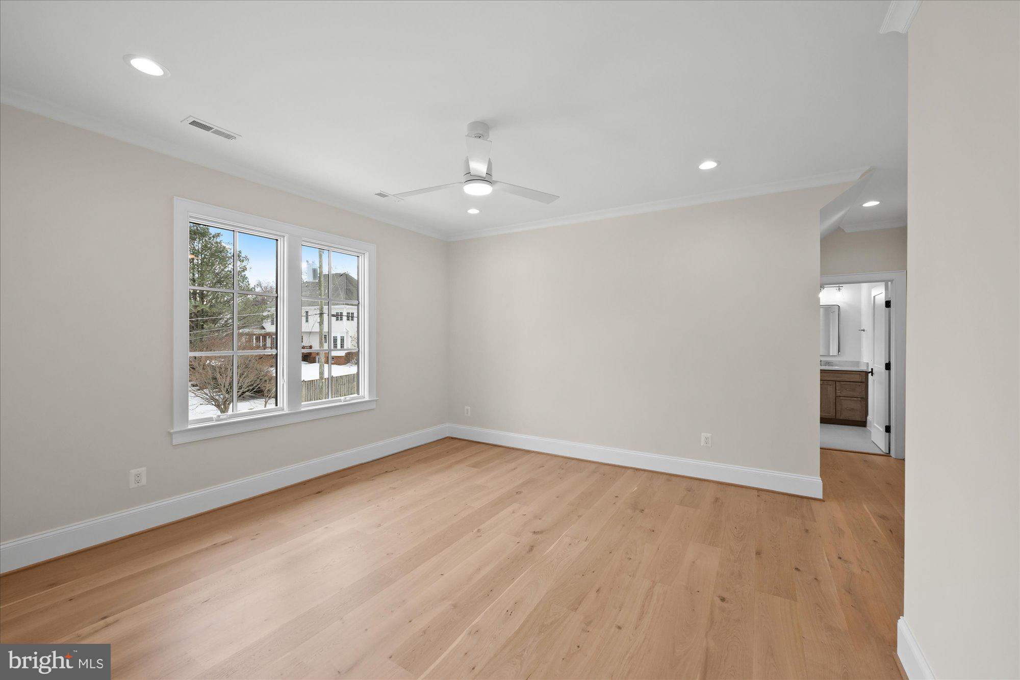 MONTOUR HEIGHTS - Residential