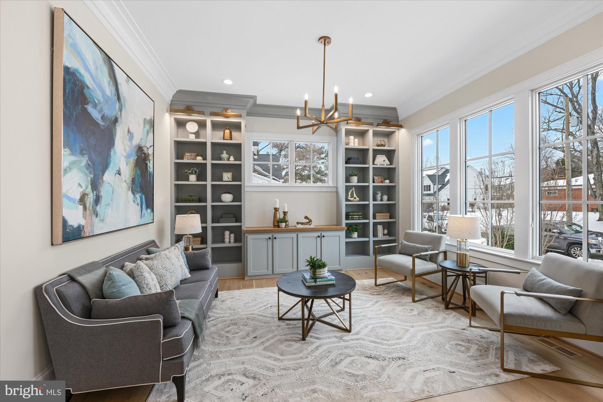 MONTOUR HEIGHTS - Residential