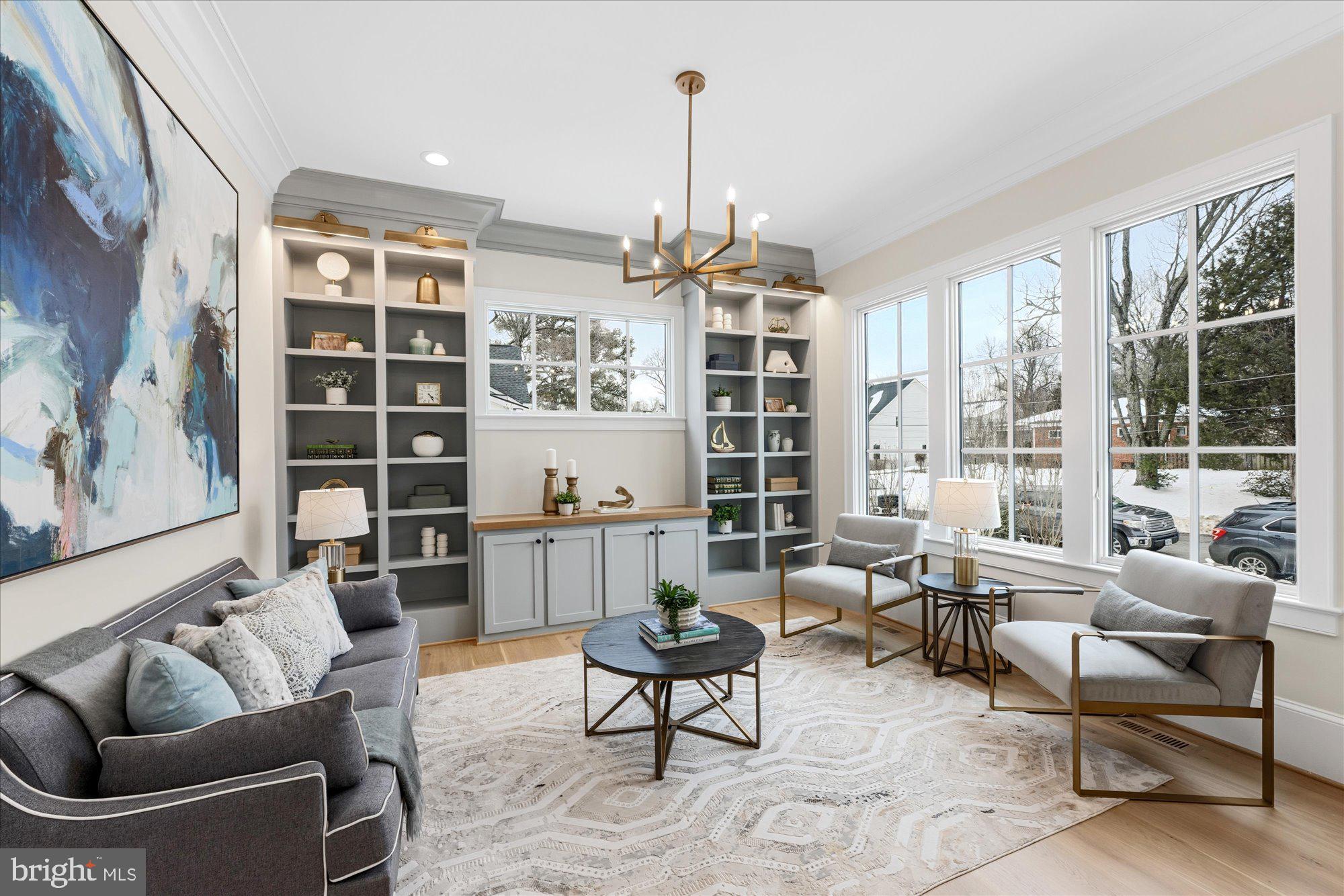 MONTOUR HEIGHTS - Residential