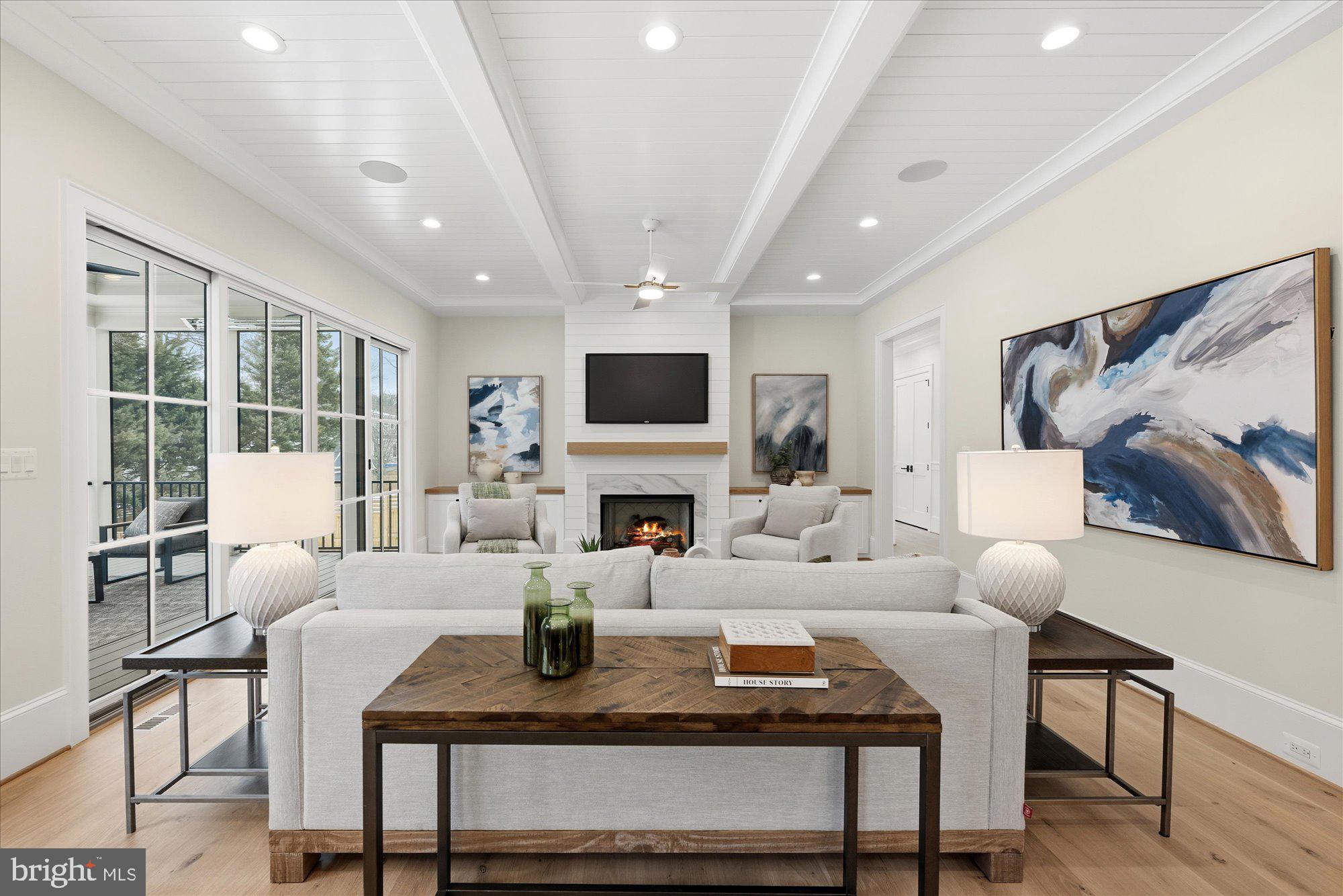 MONTOUR HEIGHTS - Residential