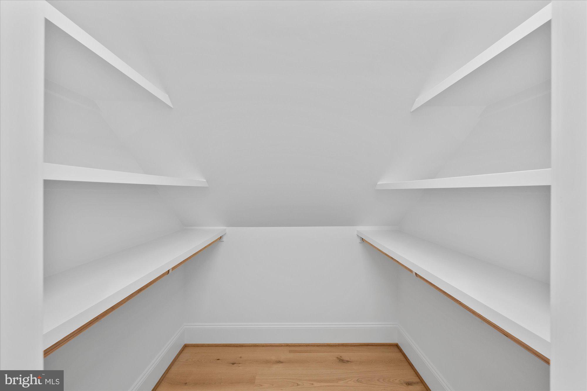 MONTOUR HEIGHTS - Residential