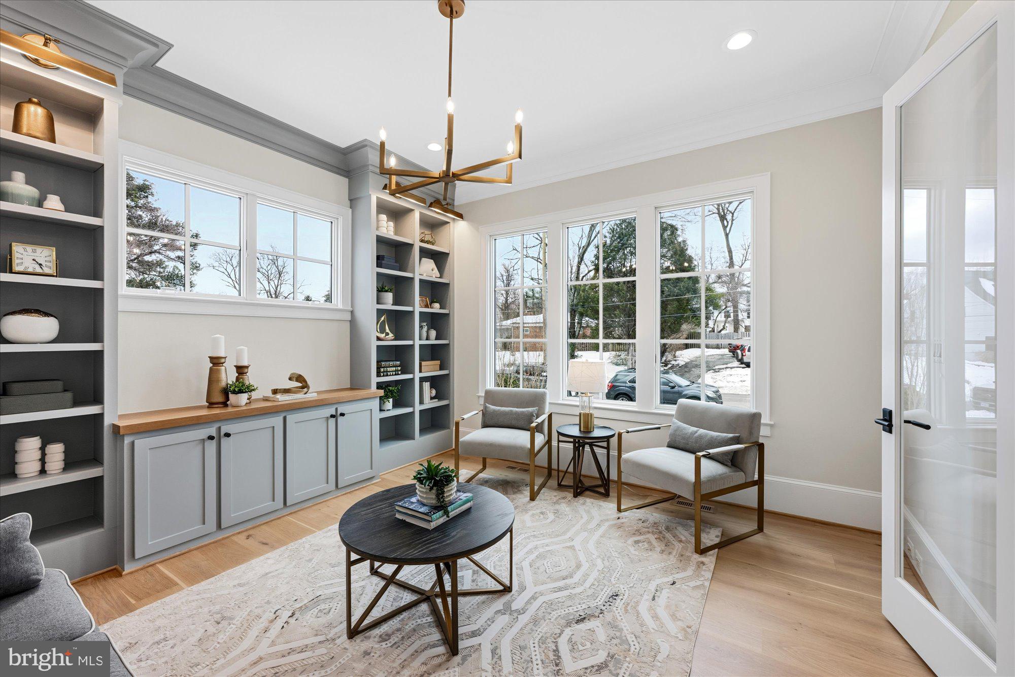 MONTOUR HEIGHTS - Residential