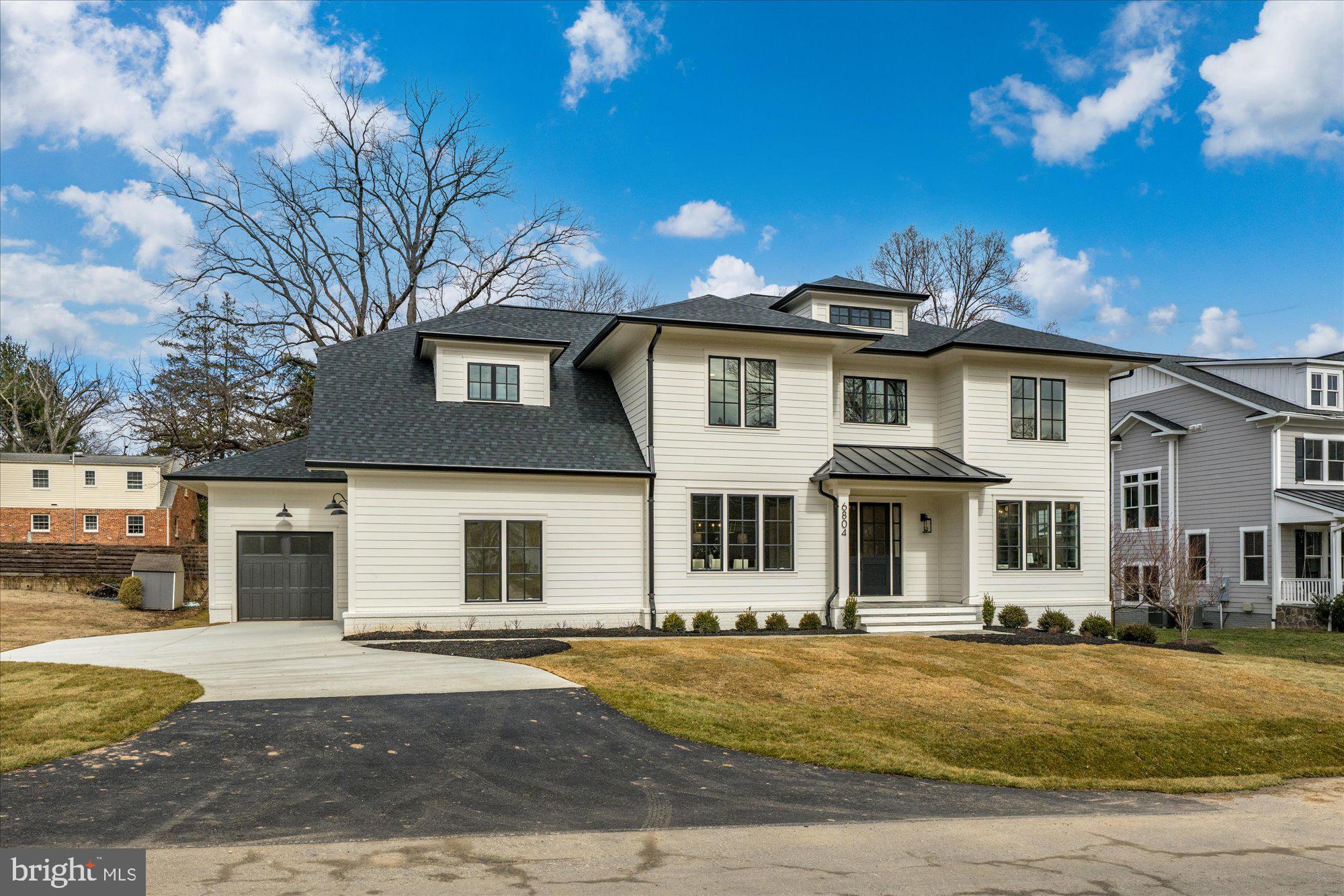 MONTOUR HEIGHTS - Residential