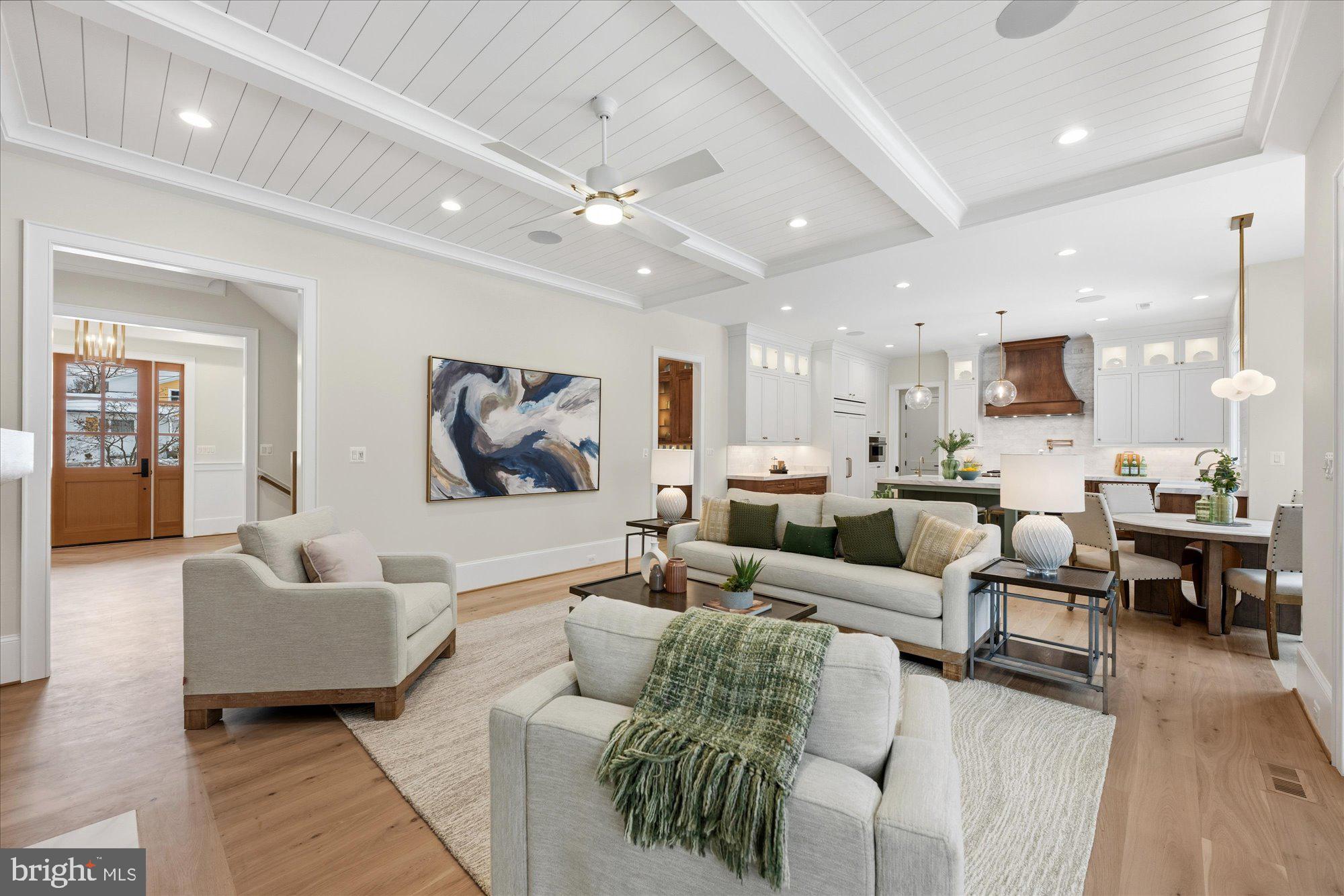 MONTOUR HEIGHTS - Residential