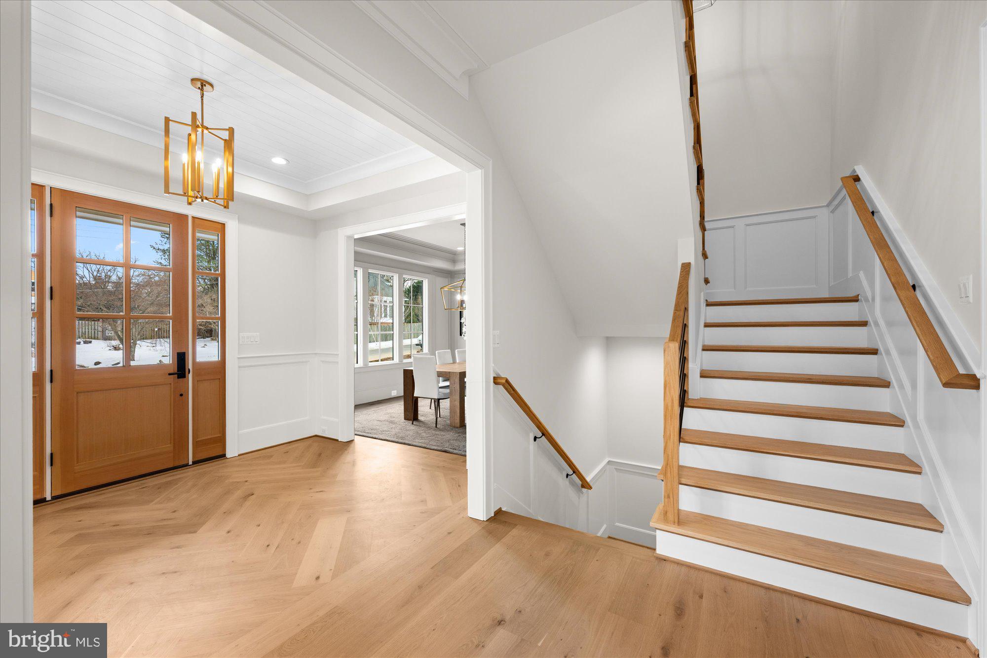 MONTOUR HEIGHTS - Residential