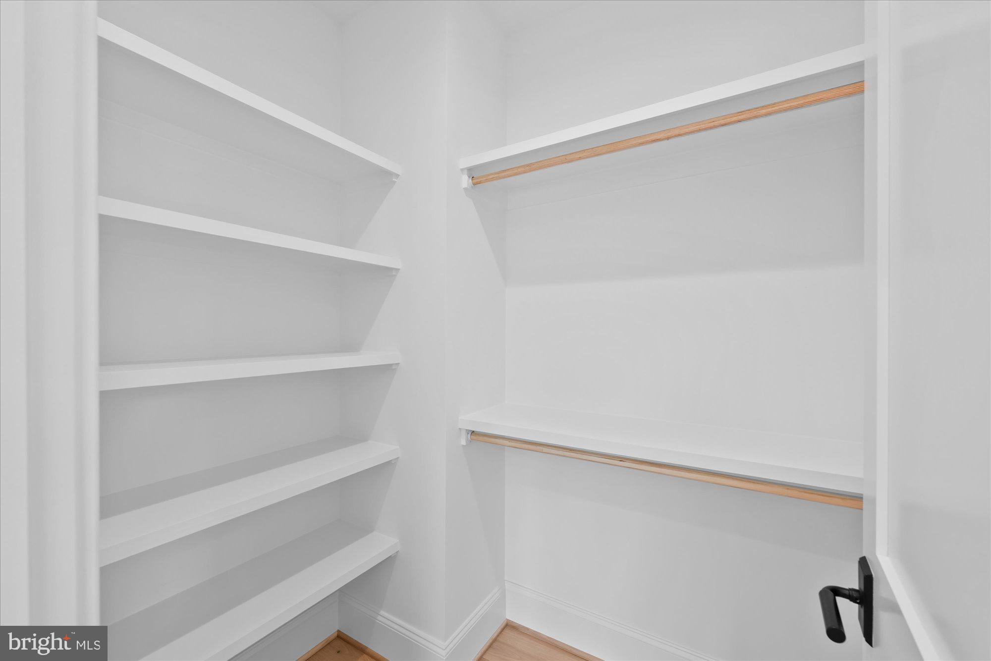 MONTOUR HEIGHTS - Residential