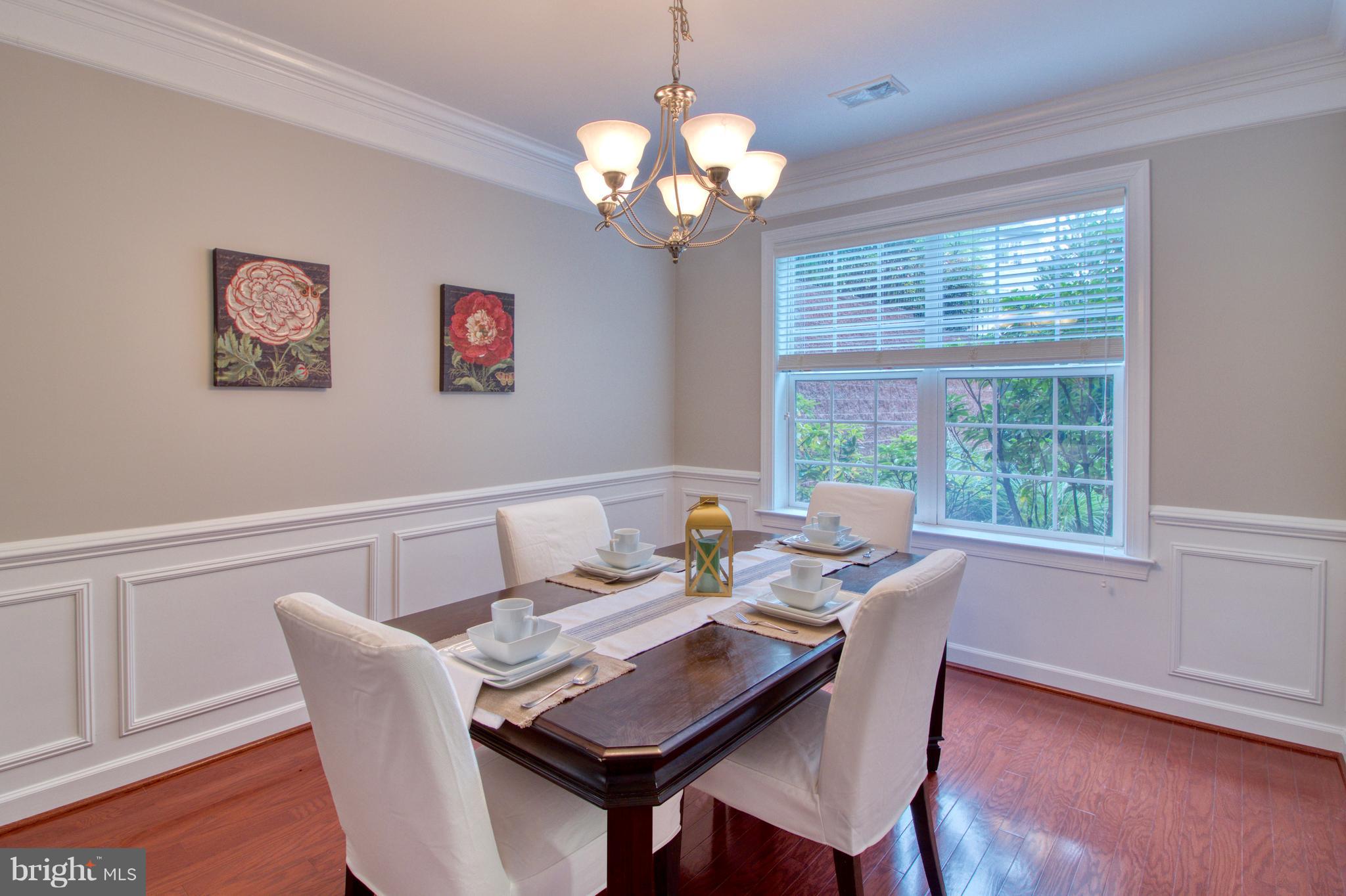 HIDDENBROOK - Residential