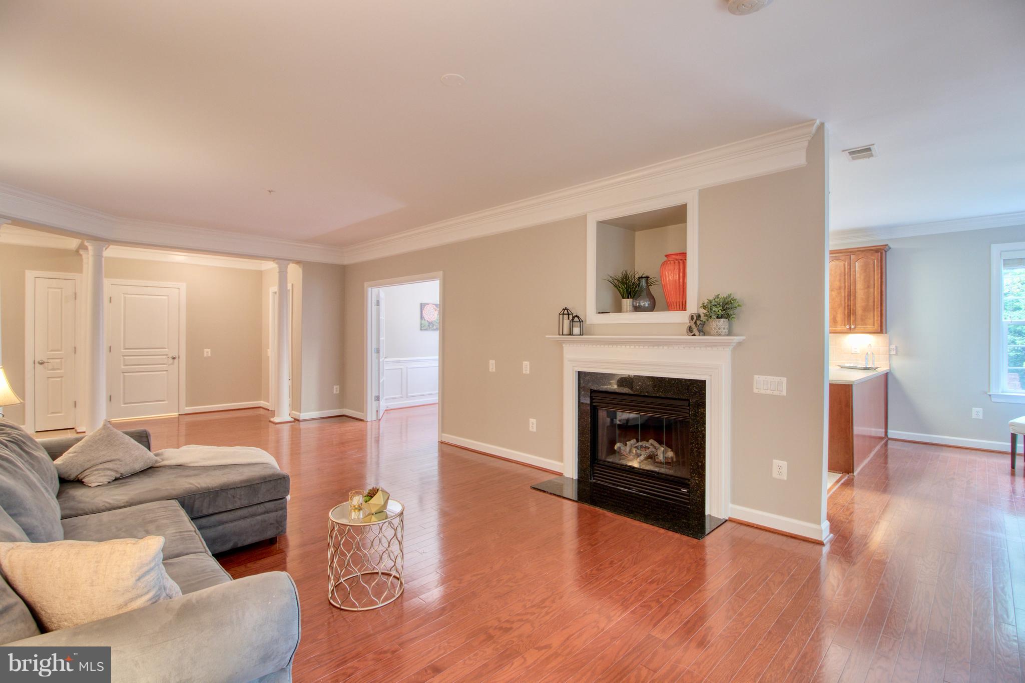 HIDDENBROOK - Residential