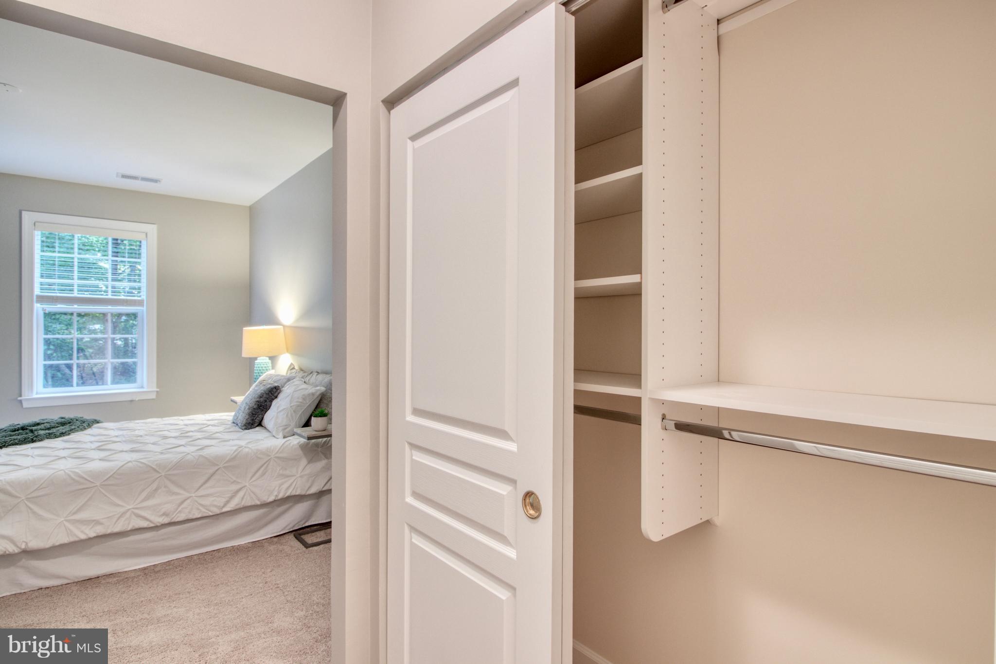 HIDDENBROOK - Residential