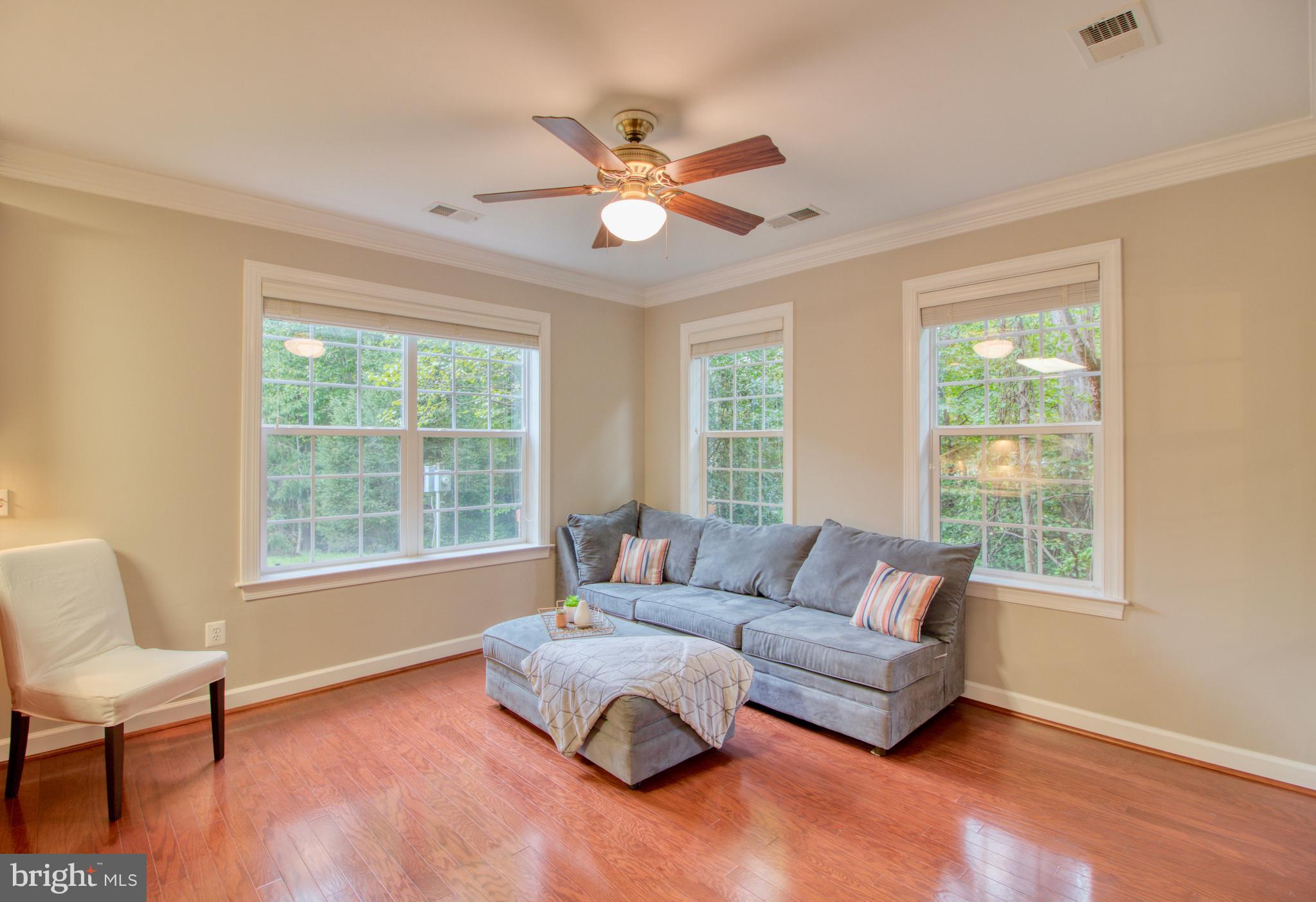 HIDDENBROOK - Residential