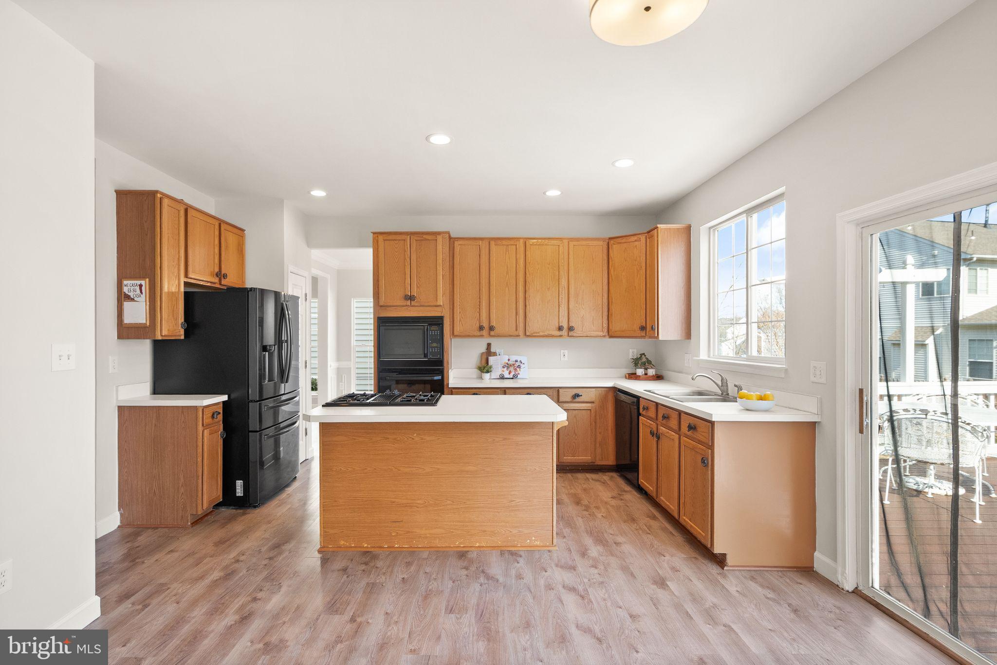 ASHBURN FARM - Residential